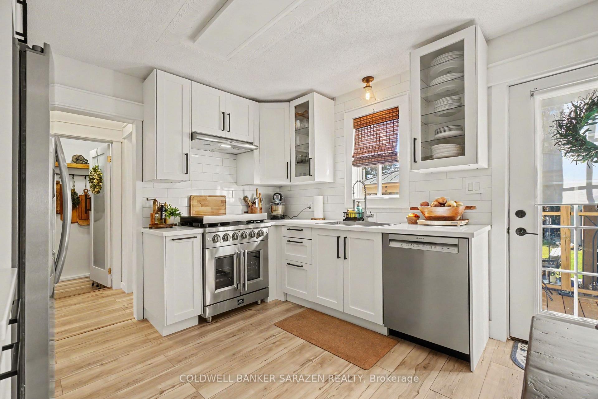 Photo 6 of 709 George Street, Arnprior, Arnprior — HOMEH