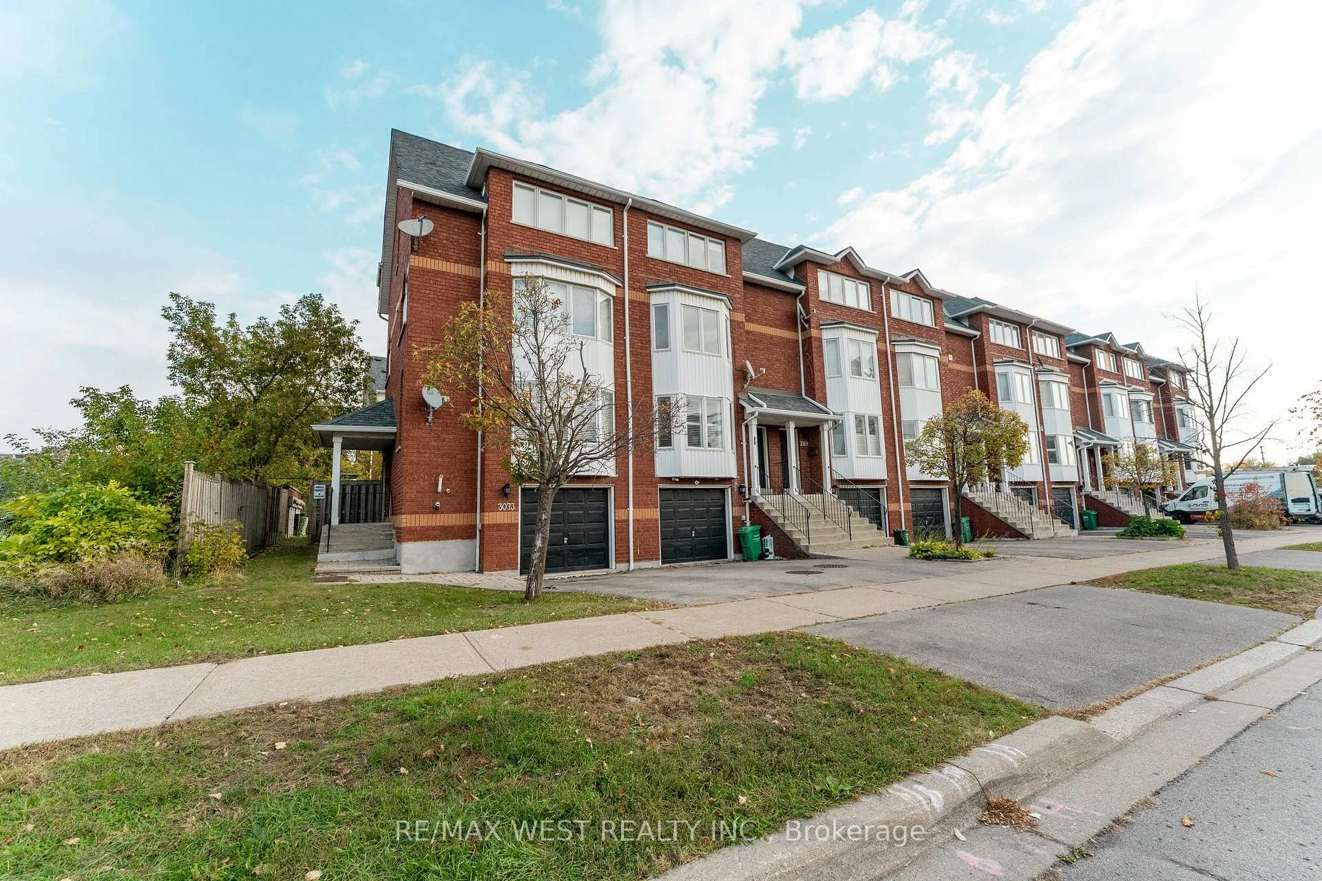 Photo of Unit 27, 3073 Cook Street