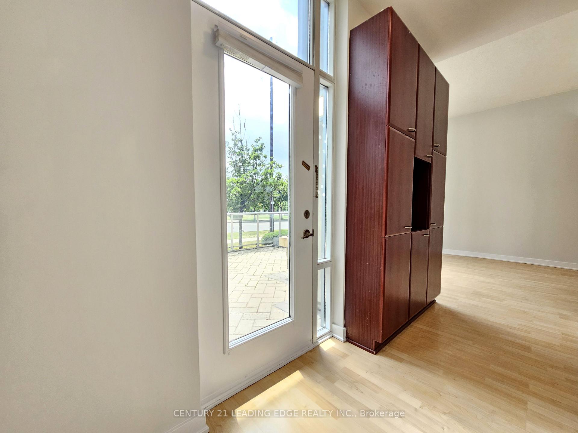 Photo 4 of Unit TH120, 38 Lee Centre Drive, Scarborough, Woburn — HOMEH