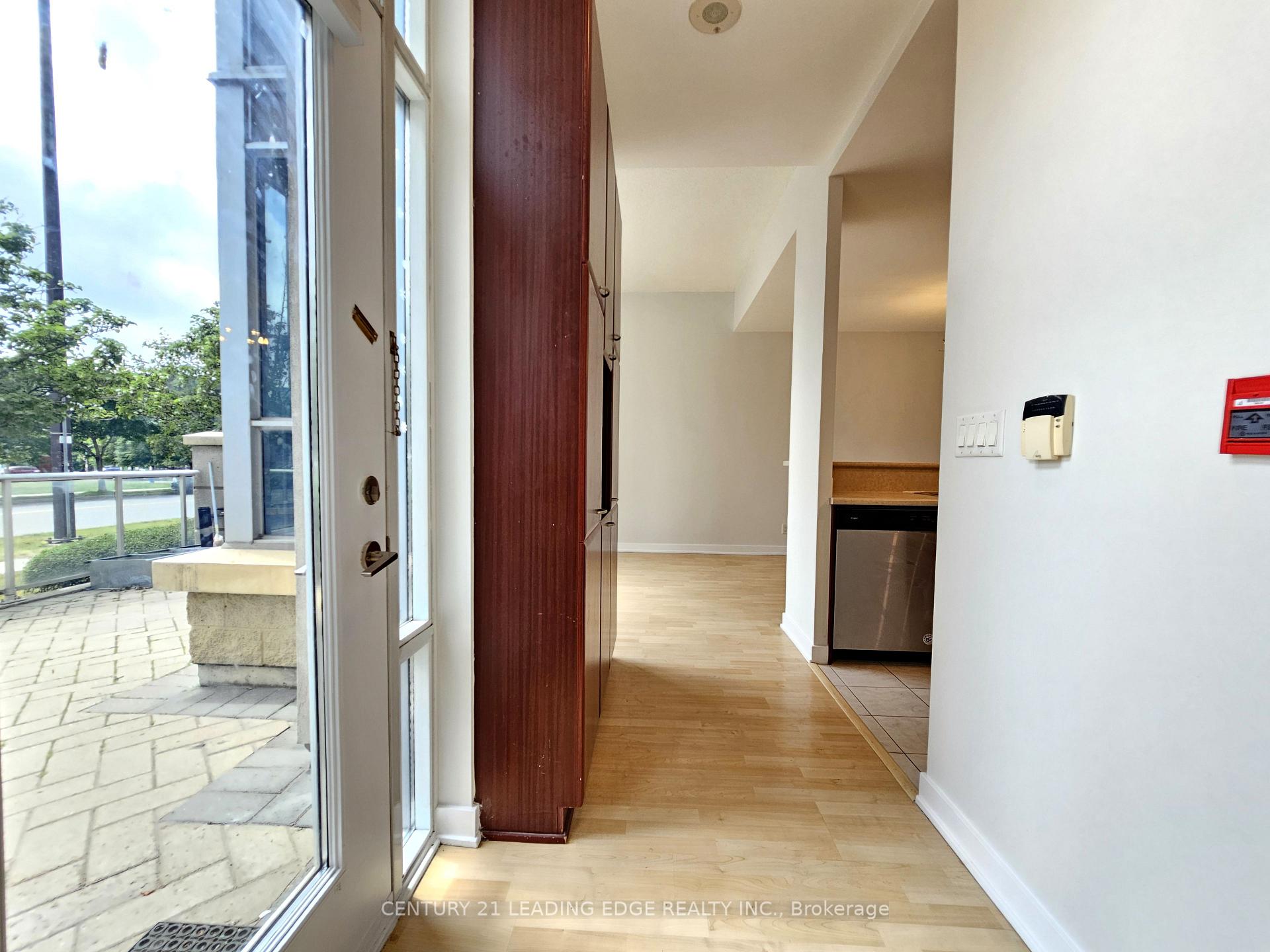 Photo 6 of Unit TH120, 38 Lee Centre Drive, Scarborough, Woburn — HOMEH
