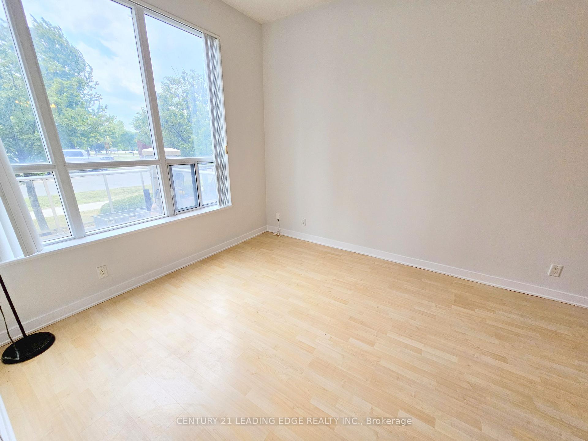 Photo 12 of Unit TH120, 38 Lee Centre Drive, Scarborough, Woburn — HOMEH