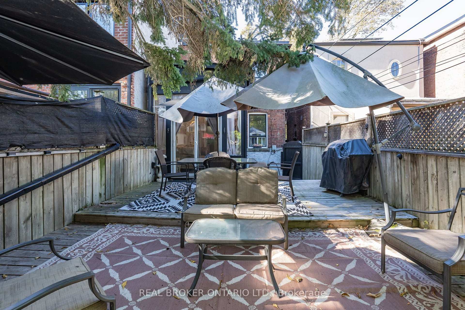 Photo 13 of 253 Bartlett Avenue, Toronto, Dovercourt-Wallace Emerson-Junction — HOMEH
