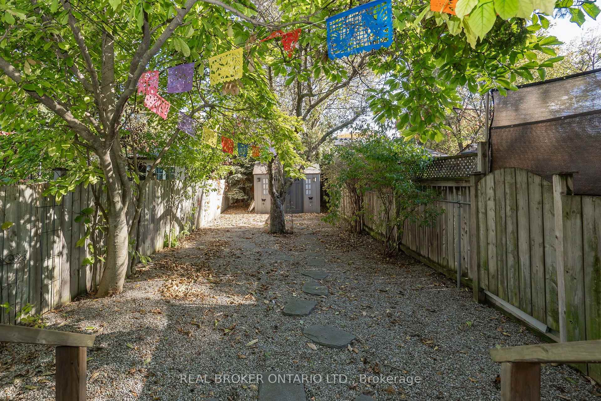 Photo 15 of 253 Bartlett Avenue, Toronto, Dovercourt-Wallace Emerson-Junction — HOMEH