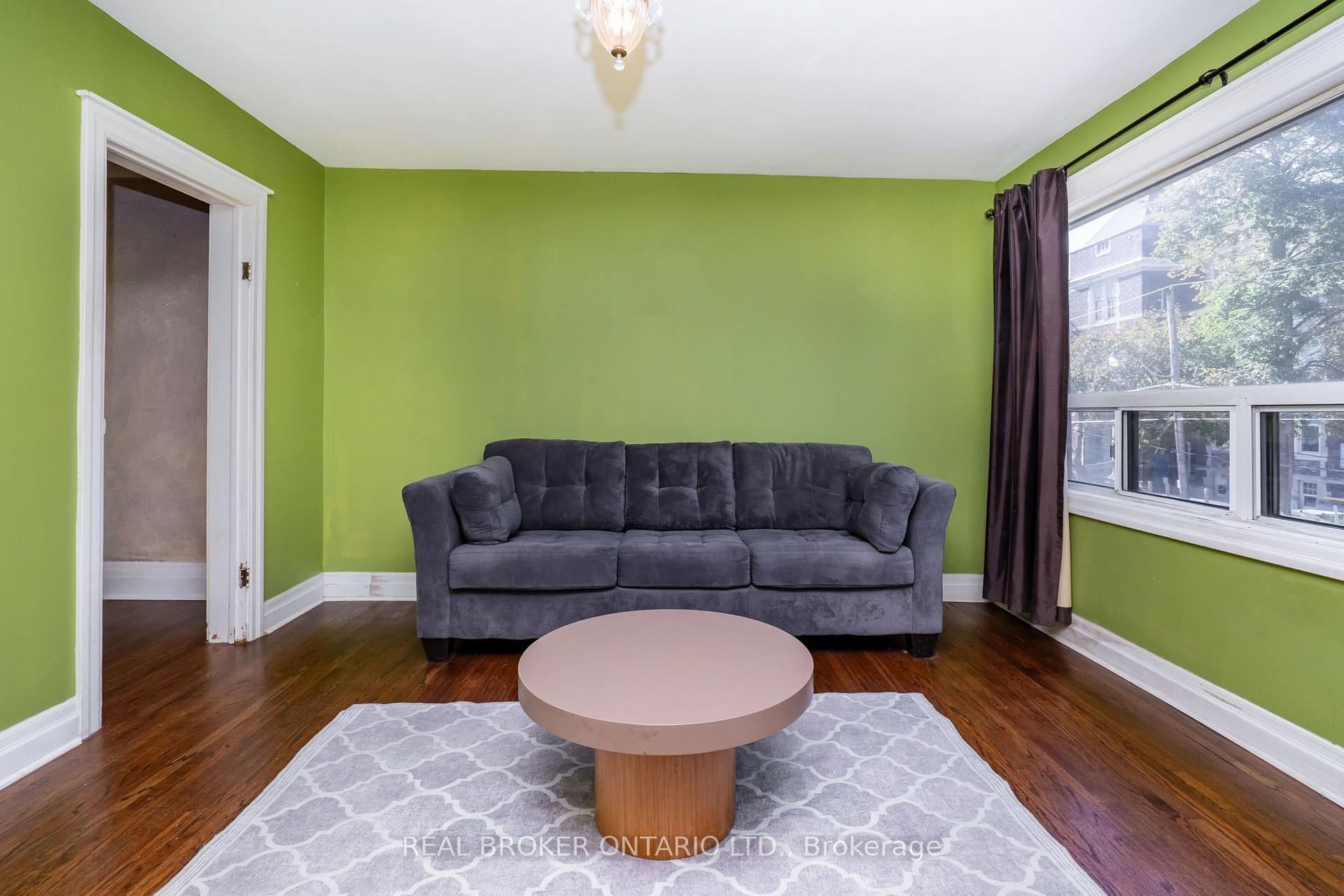 Photo 22 of 253 Bartlett Avenue, Toronto, Dovercourt-Wallace Emerson-Junction — HOMEH