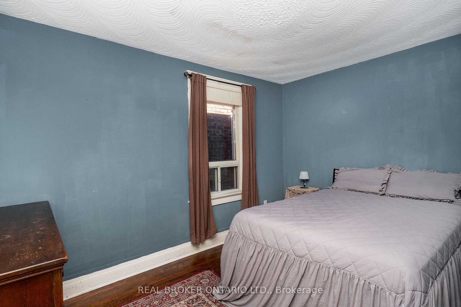 Photo 24 of 253 Bartlett Avenue, Toronto, Dovercourt-Wallace Emerson-Junction — HOMEH