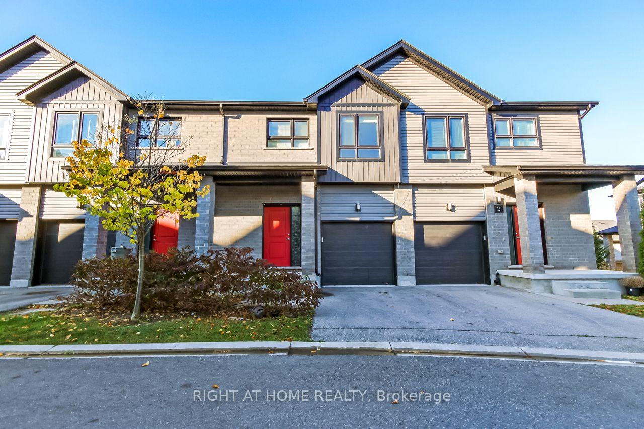 Front of Unit 4, 819 Kleinburg Drive