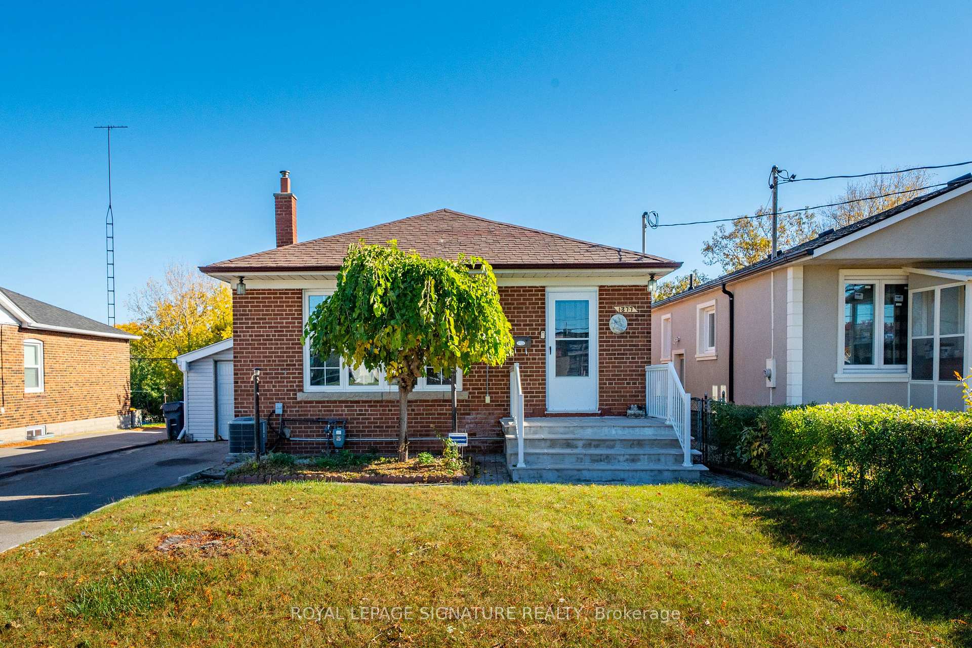 Photo 3 of 1377 Birchmount Road, Scarborough, Dorset Park — HOMEH