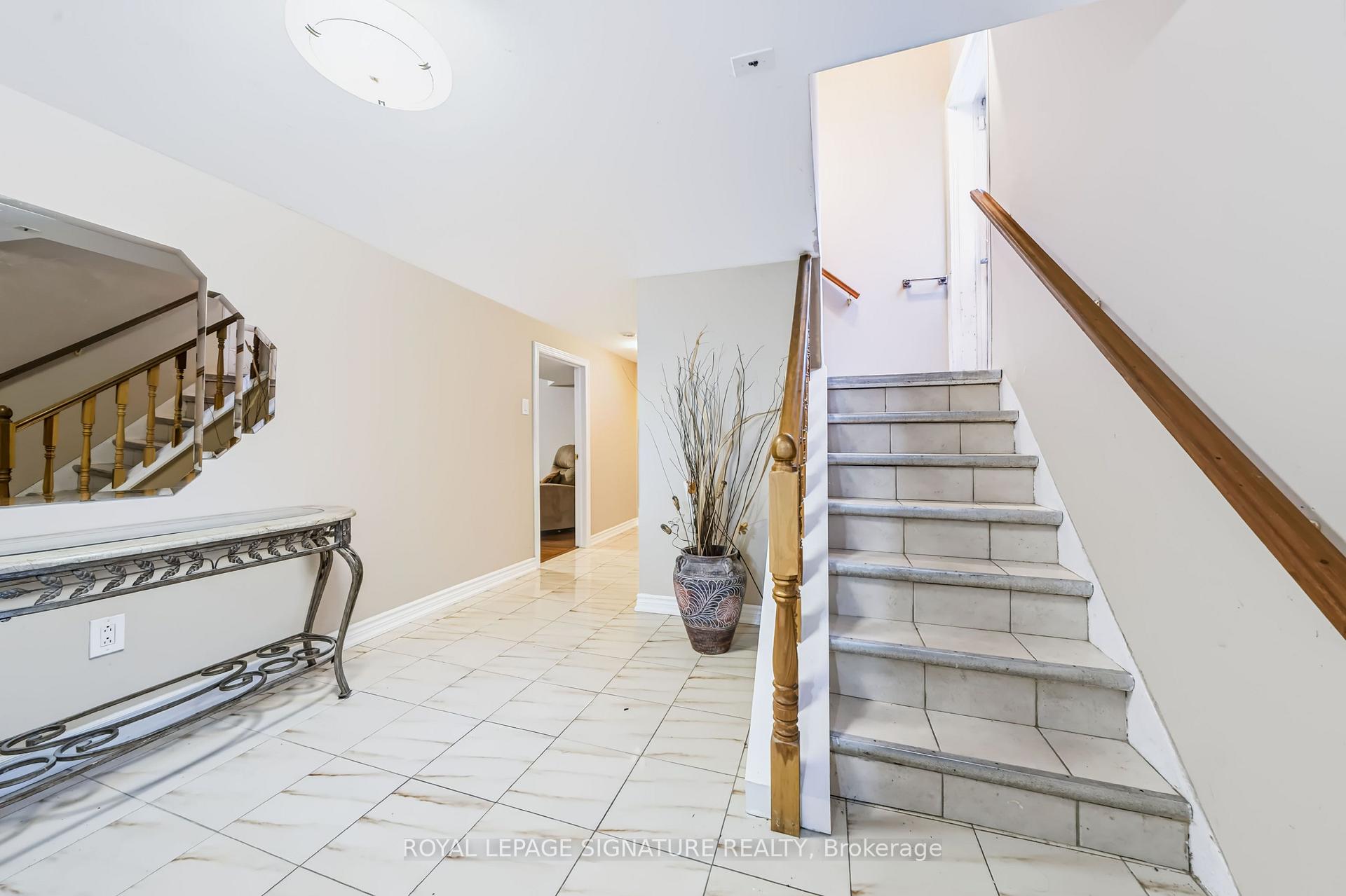 Photo 25 of 1377 Birchmount Road, Scarborough, Dorset Park — HOMEH