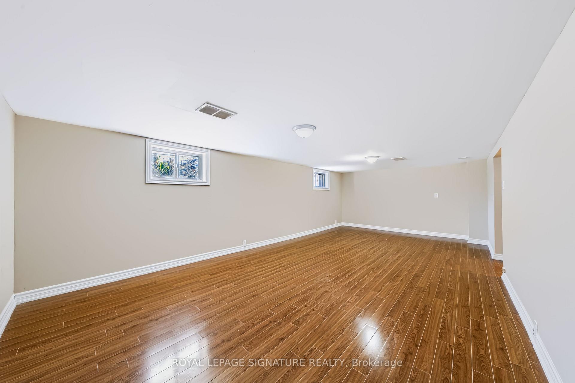 Photo 37 of 1377 Birchmount Road, Scarborough, Dorset Park — HOMEH