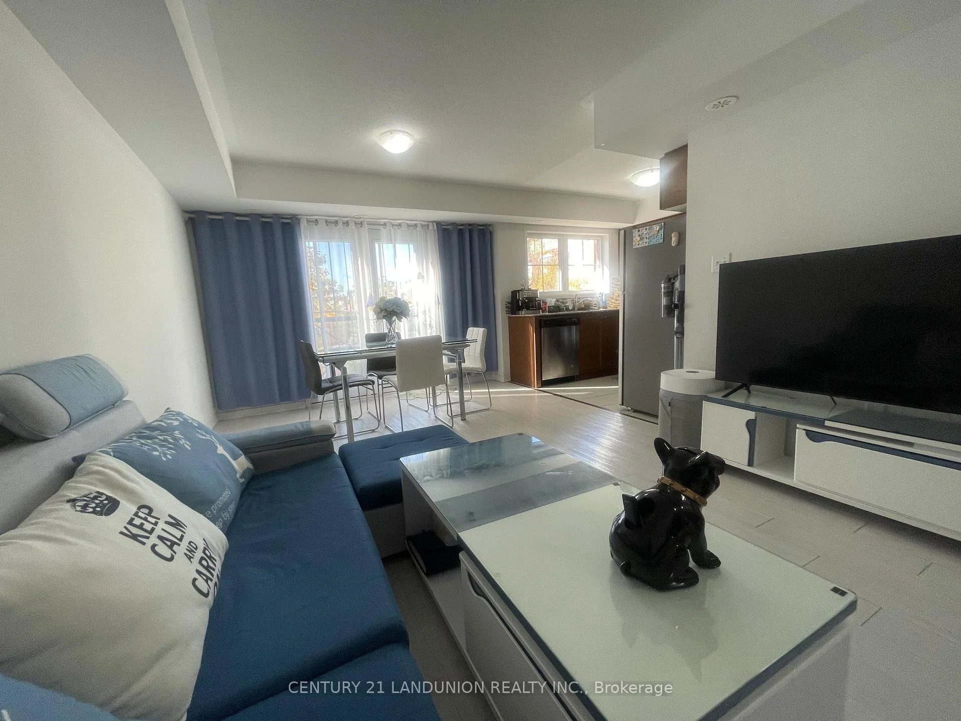 Photo 15 of Unit 24, 2484 Post Road, Oakville, River Oaks — HOMEH