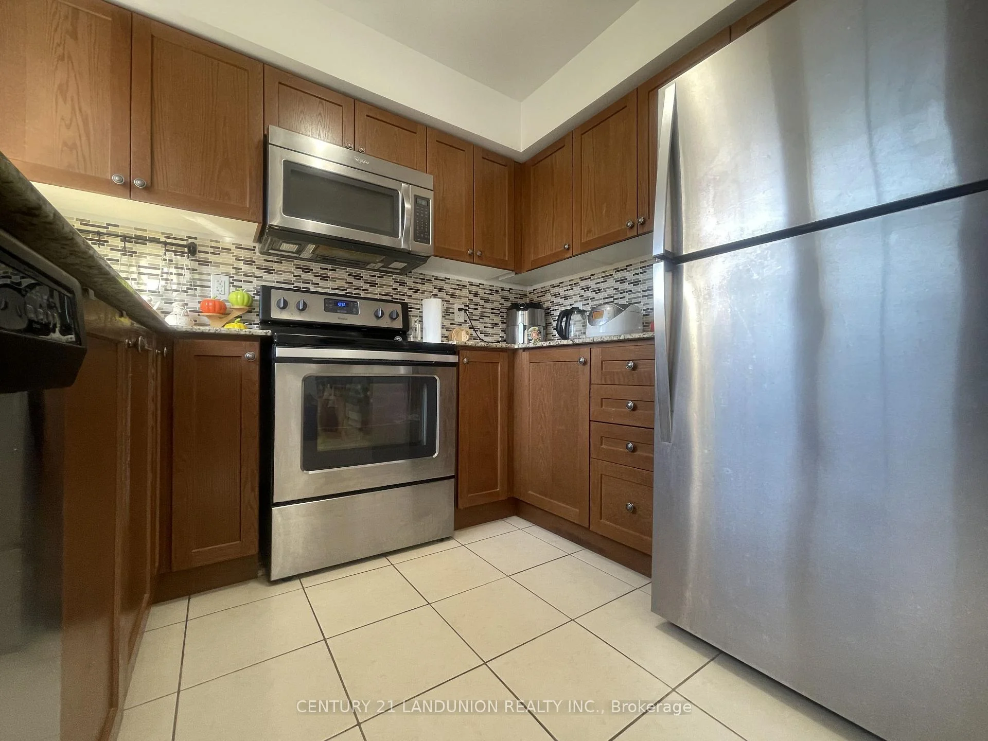 Photo 31 of Unit 24, 2484 Post Road, Oakville, River Oaks — HOMEH