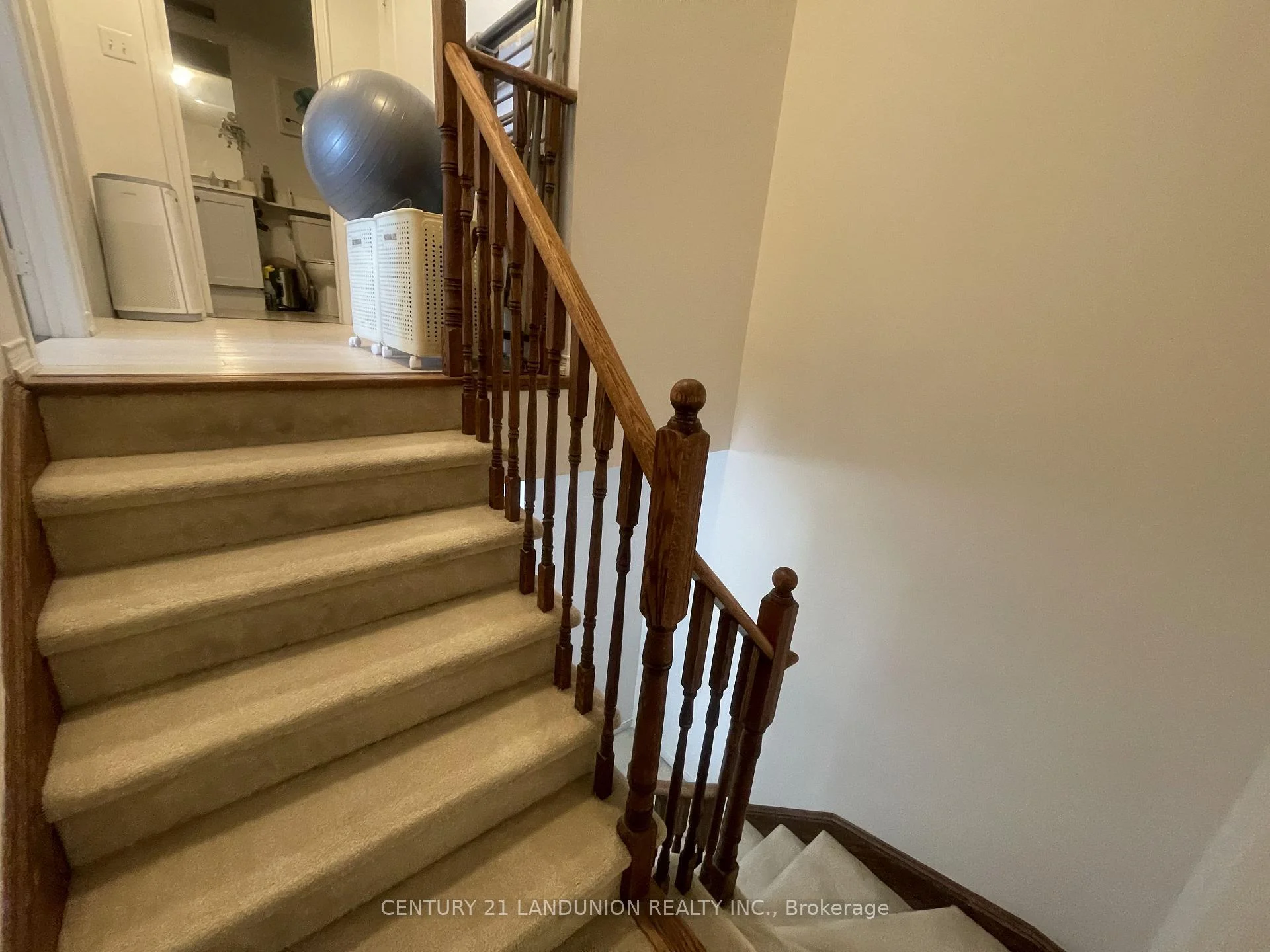 Photo 36 of Unit 24, 2484 Post Road, Oakville, River Oaks — HOMEH