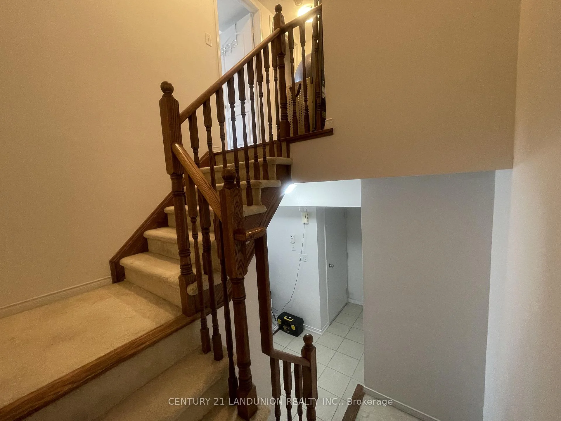 Photo 40 of Unit 24, 2484 Post Road, Oakville, River Oaks — HOMEH