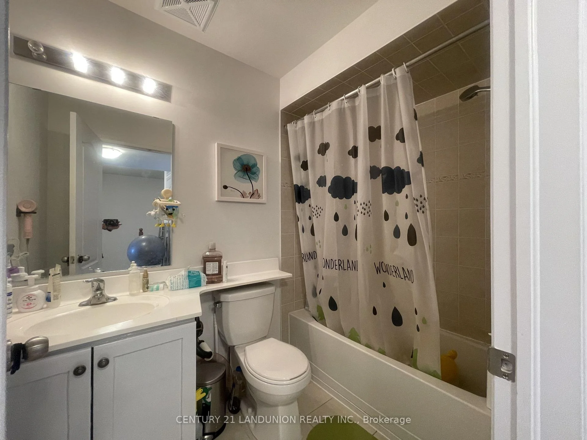 Photo 64 of Unit 24, 2484 Post Road, Oakville, River Oaks — HOMEH