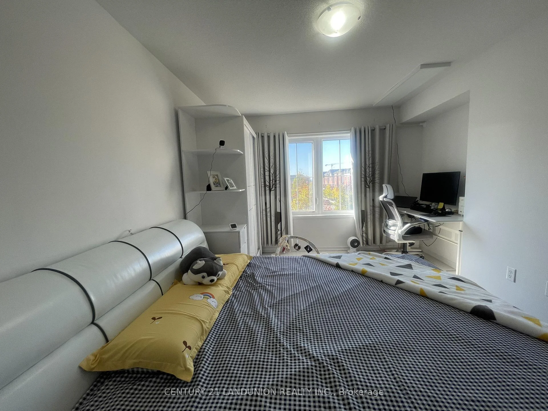 Photo 72 of Unit 24, 2484 Post Road, Oakville, River Oaks — HOMEH