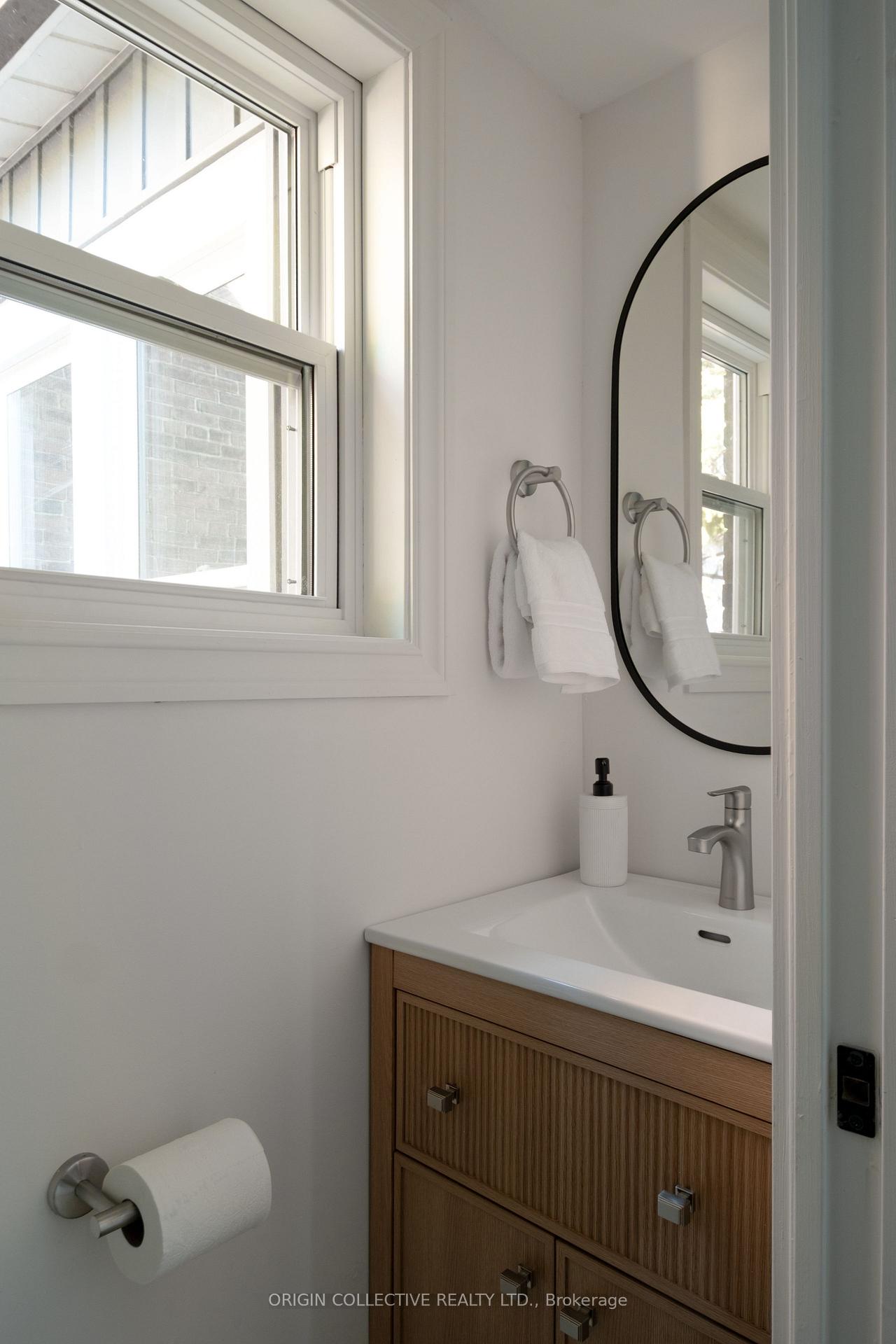 Photo 18 of 6 Oakdene Crescent, Toronto, Danforth — HOMEH