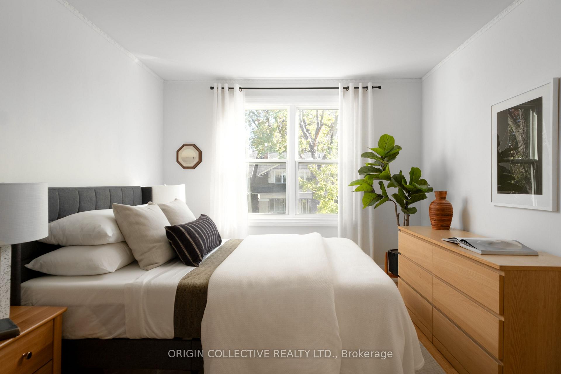 Photo 21 of 6 Oakdene Crescent, Toronto, Danforth — HOMEH