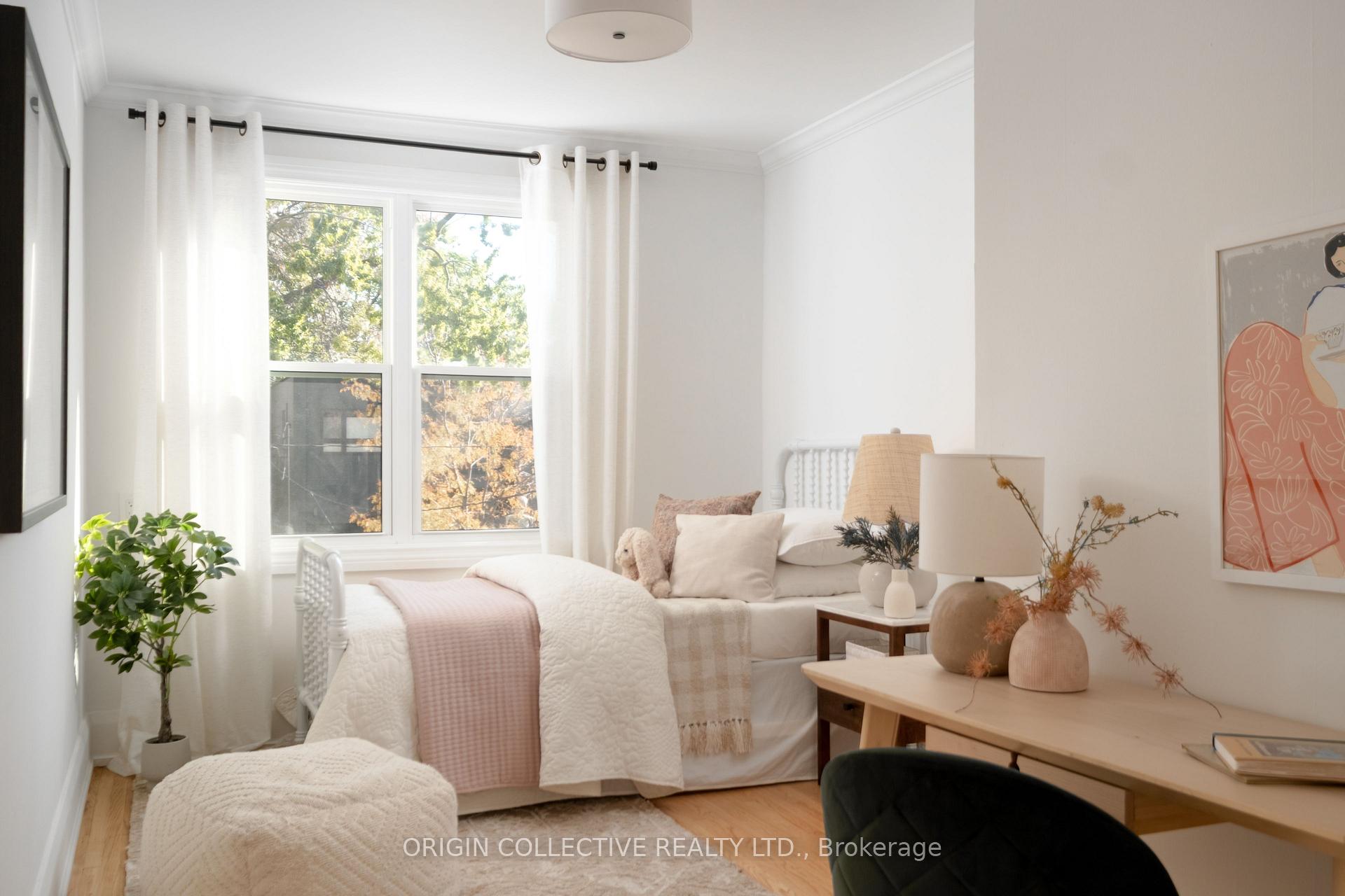 Photo 24 of 6 Oakdene Crescent, Toronto, Danforth — HOMEH