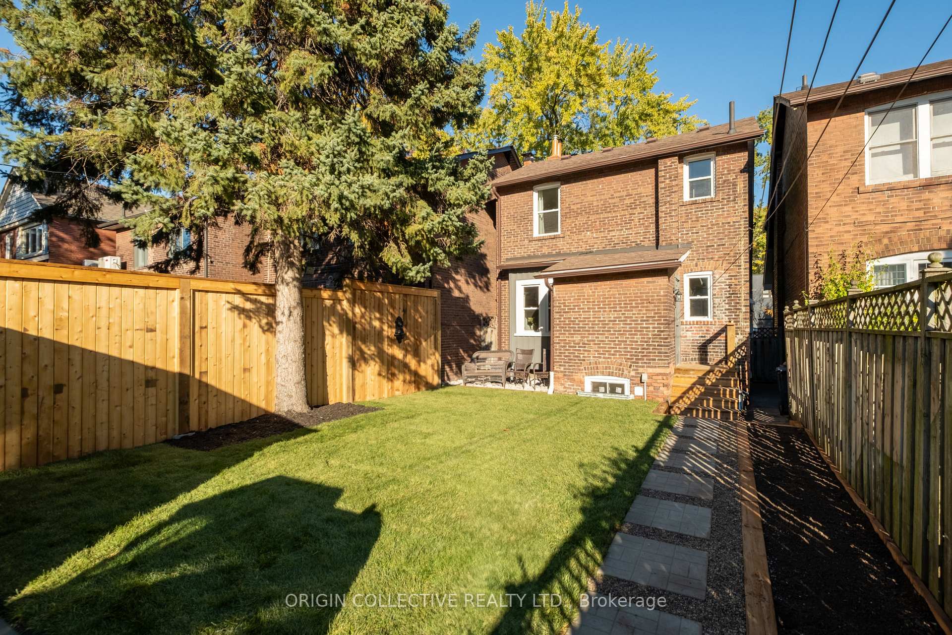 Photo 37 of 6 Oakdene Crescent, Toronto, Danforth — HOMEH