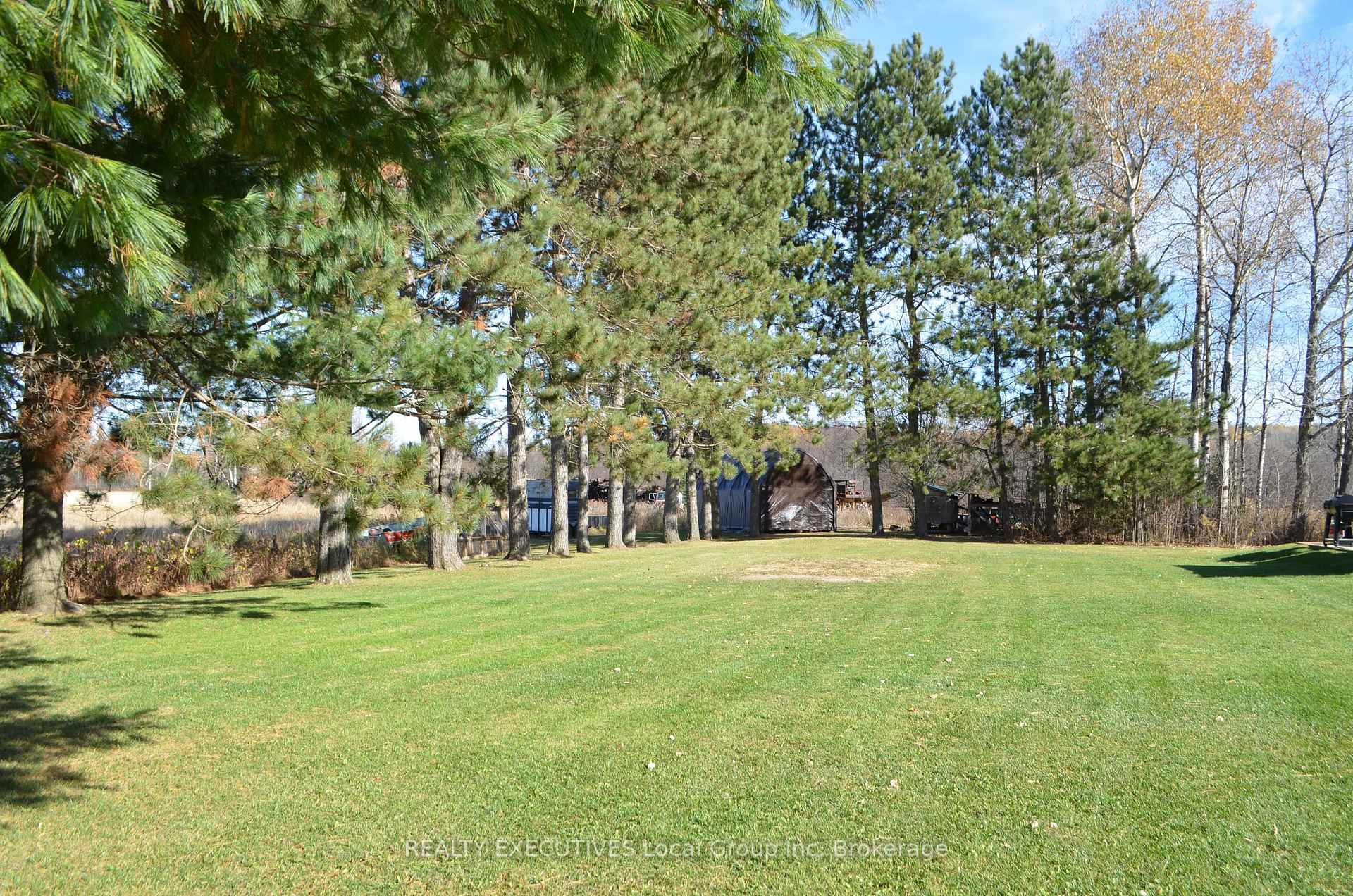 Photo 4 of 202 Young Street E, Powassan, Trout Creek — HOMEH
