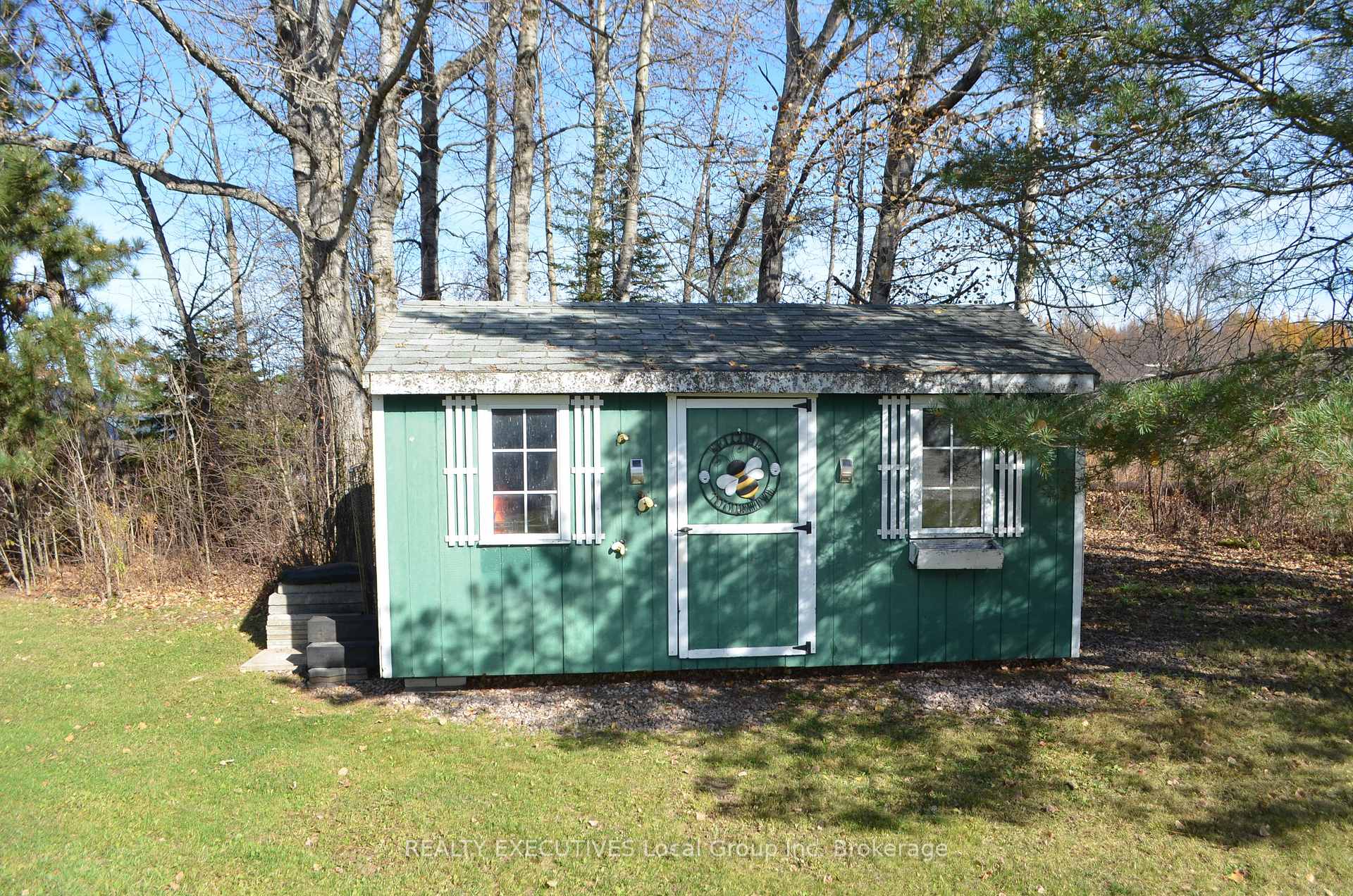 Photo 11 of 202 Young Street E, Powassan, Trout Creek — HOMEH