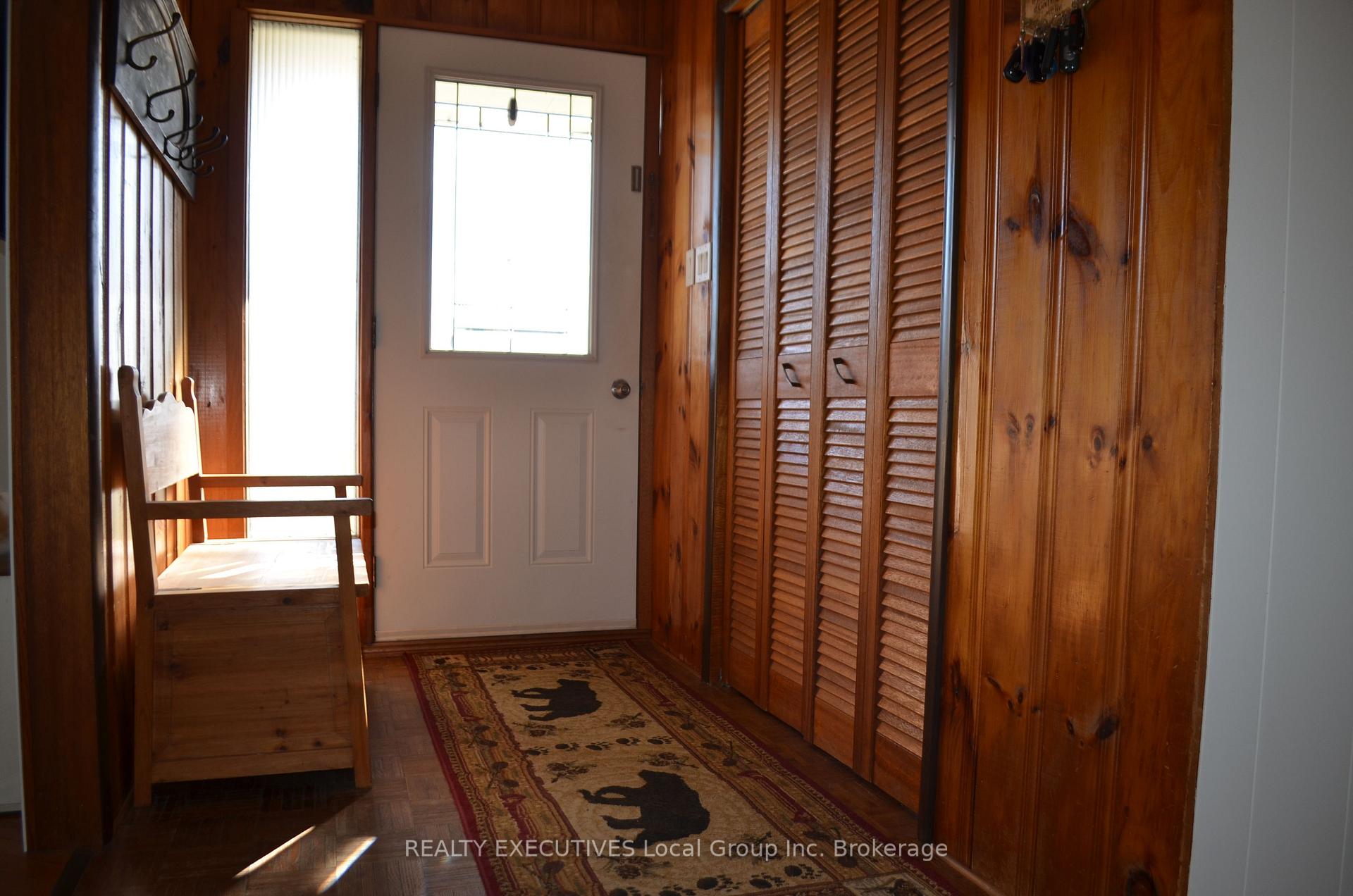 Photo 14 of 202 Young Street E, Powassan, Trout Creek — HOMEH