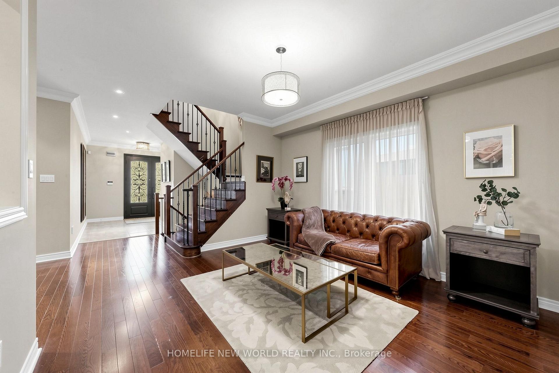 Photo 9 of 19 Featherwood Drive, Vaughan, Patterson — HOMEH