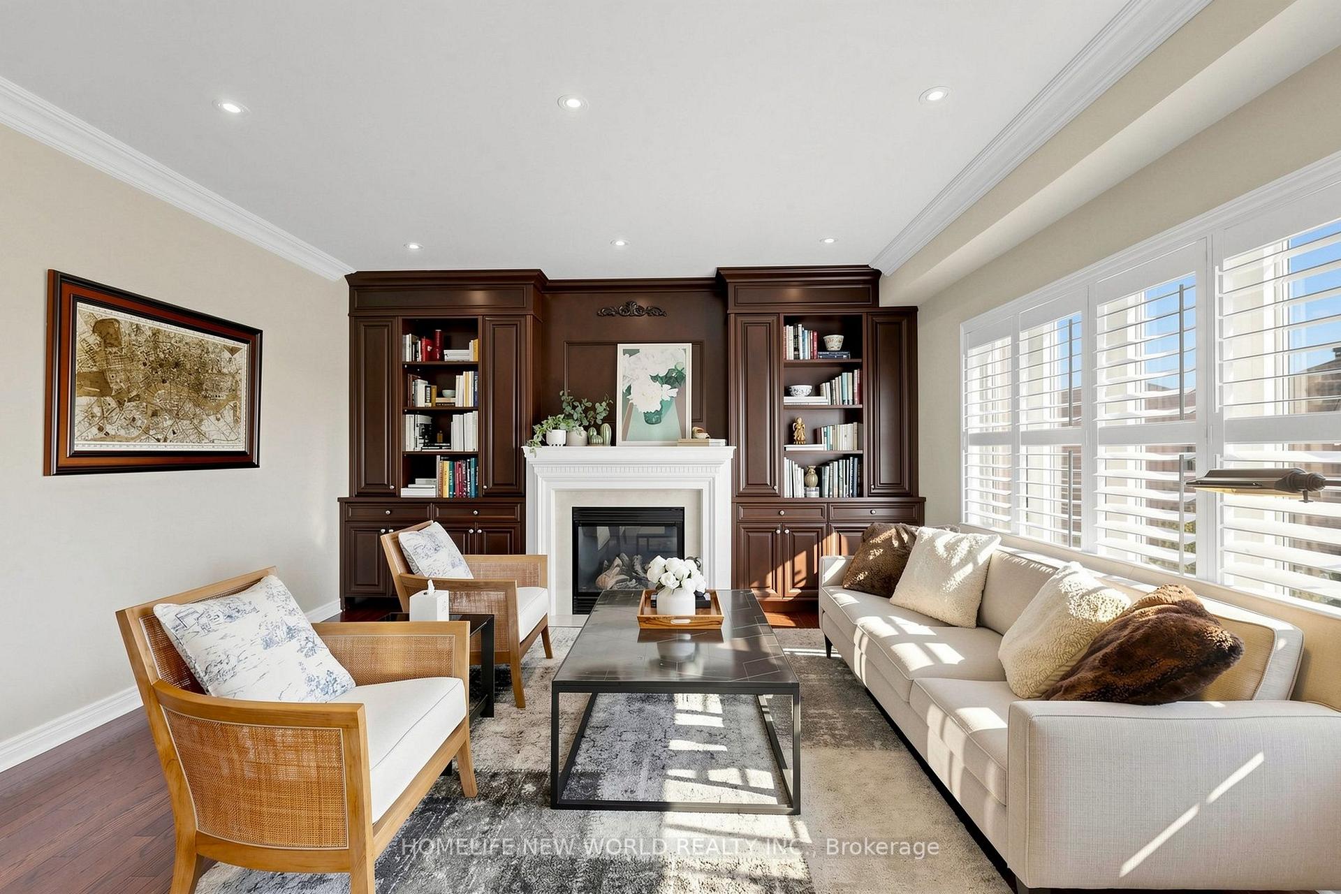 Photo 16 of 19 Featherwood Drive, Vaughan, Patterson — HOMEH