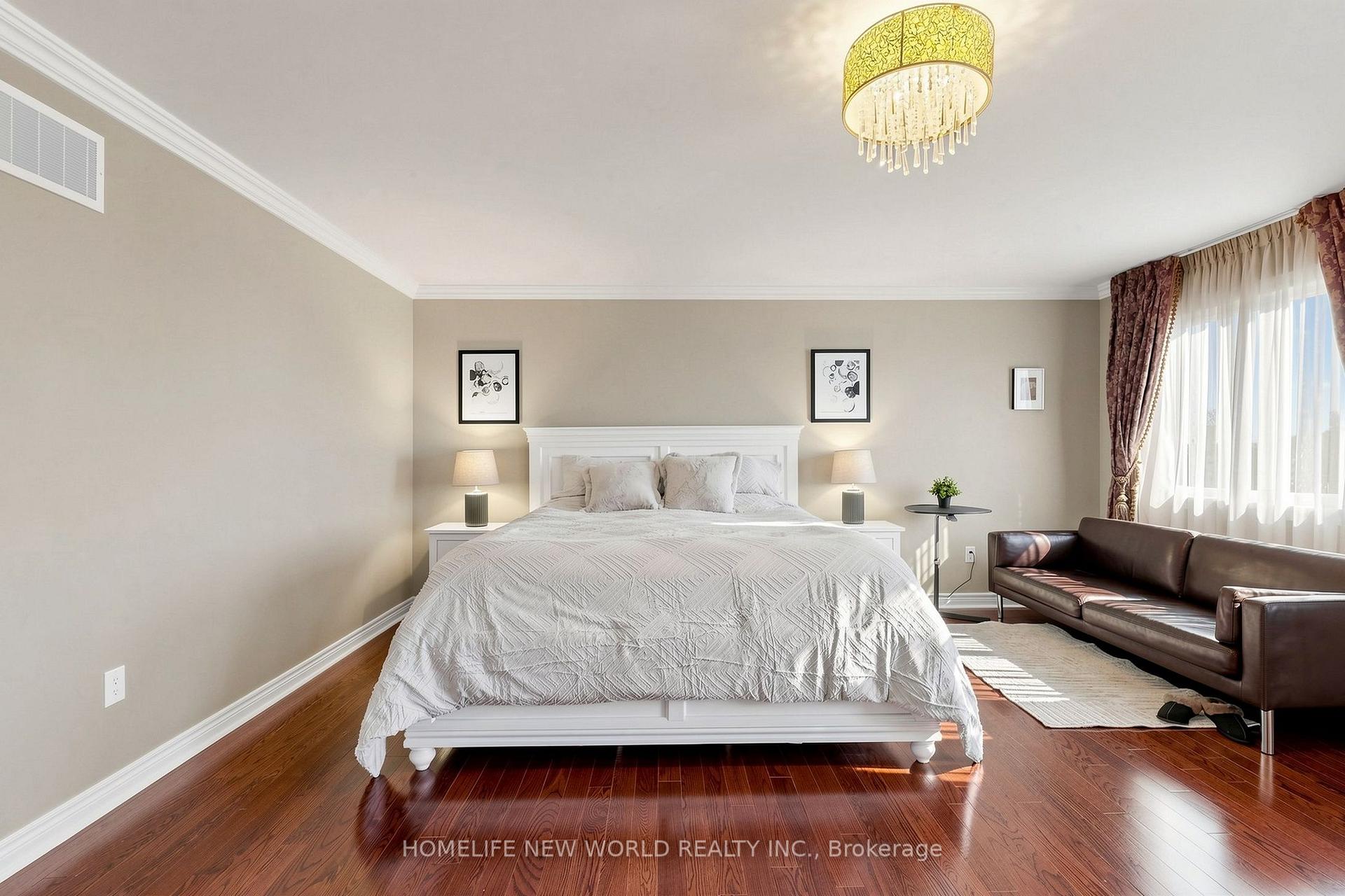 Photo 27 of 19 Featherwood Drive, Vaughan, Patterson — HOMEH
