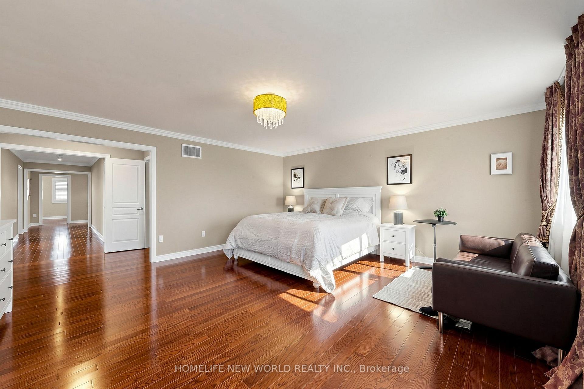 Photo 28 of 19 Featherwood Drive, Vaughan, Patterson — HOMEH