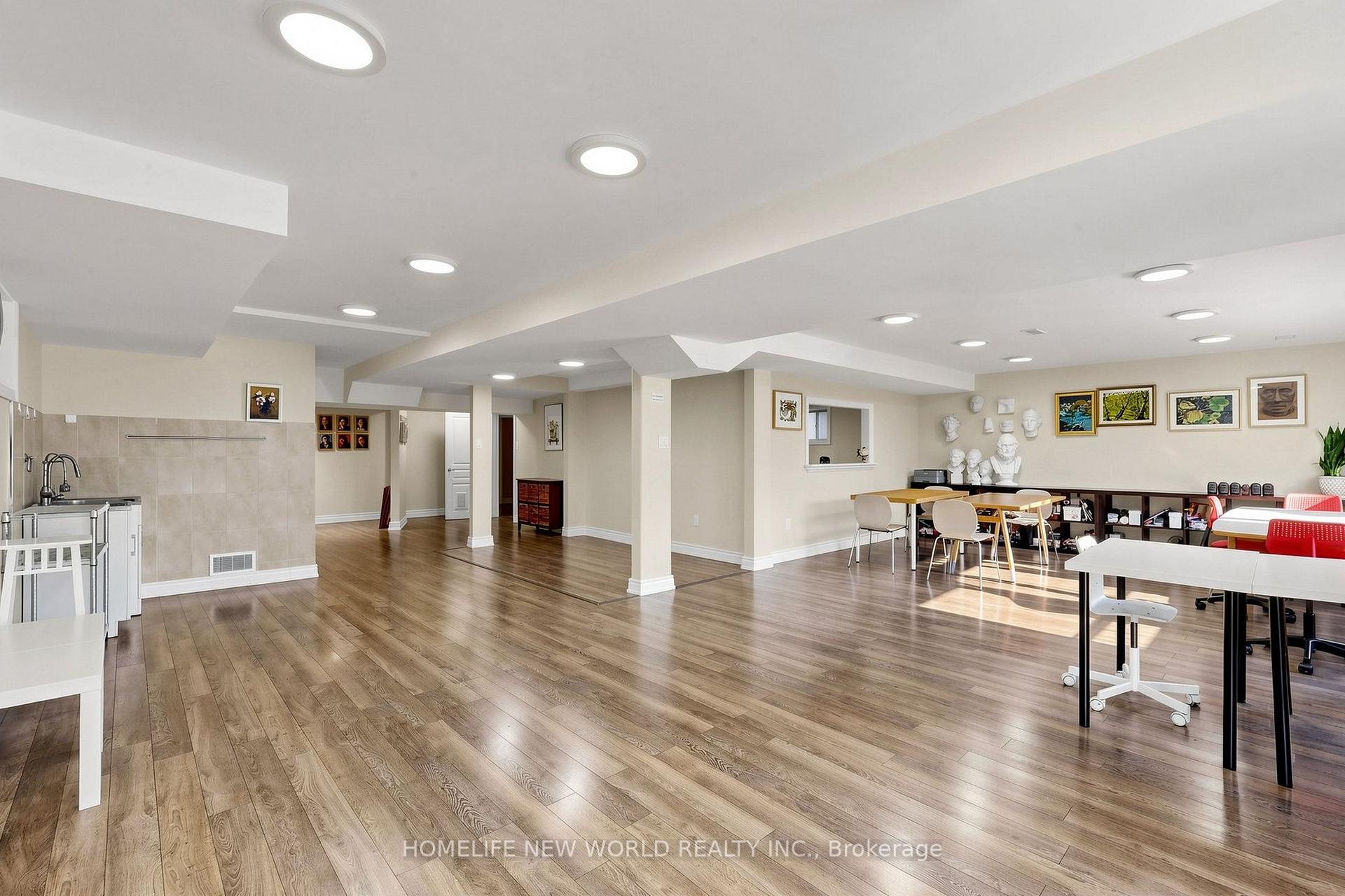 Photo 44 of 19 Featherwood Drive, Vaughan, Patterson — HOMEH