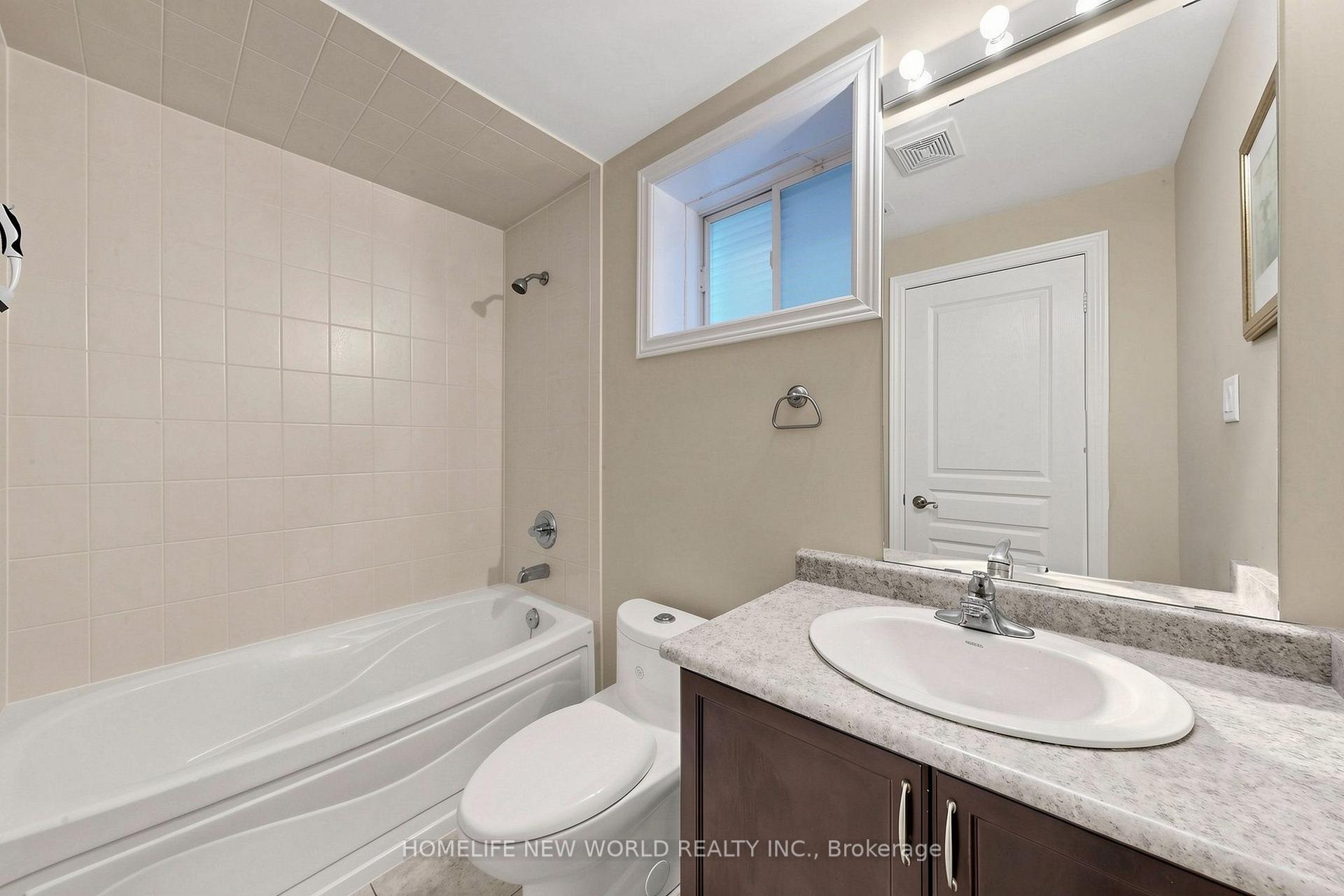 Photo 47 of 19 Featherwood Drive, Vaughan, Patterson — HOMEH