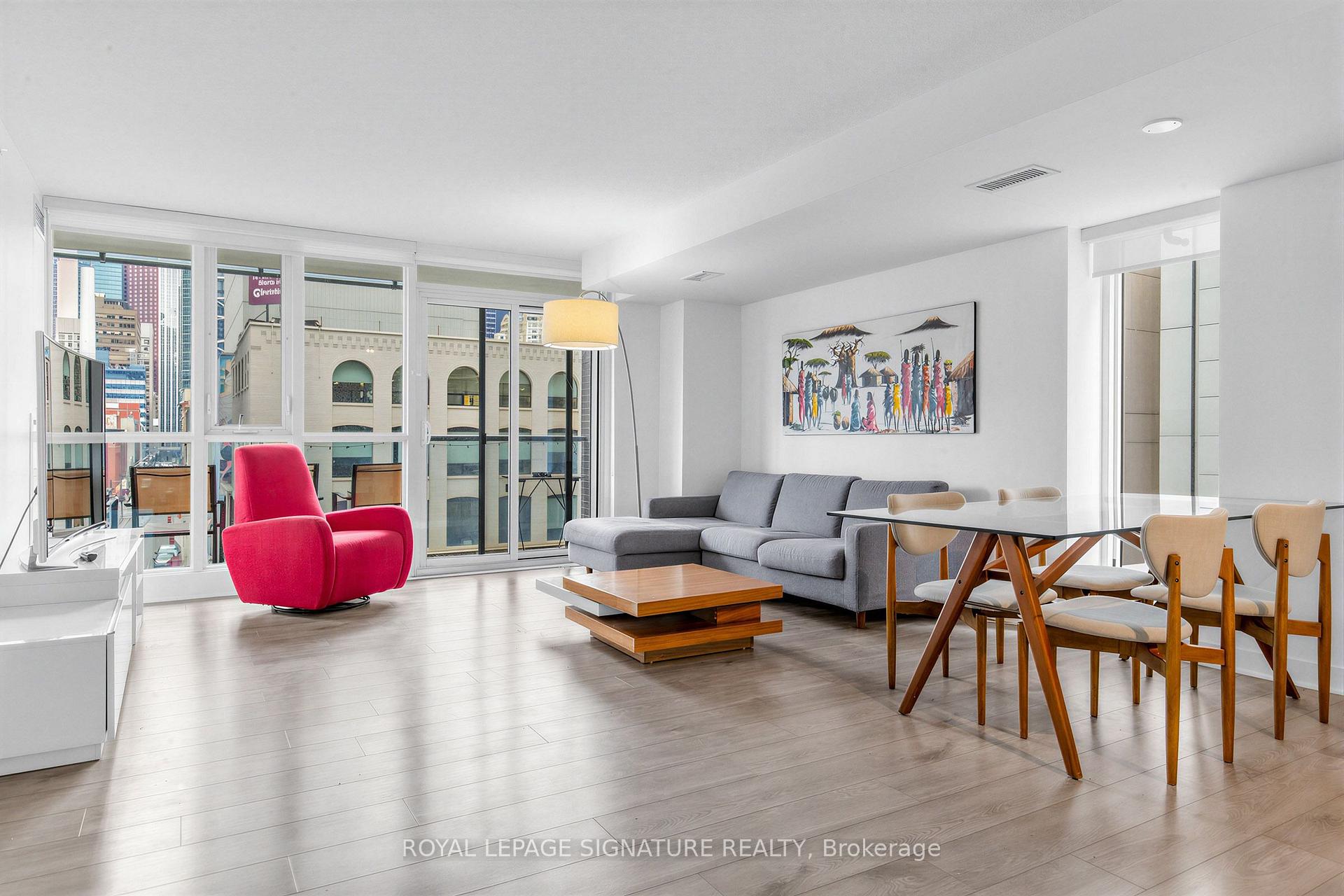 Photo of Unit 414, 295 Adelaide Street W