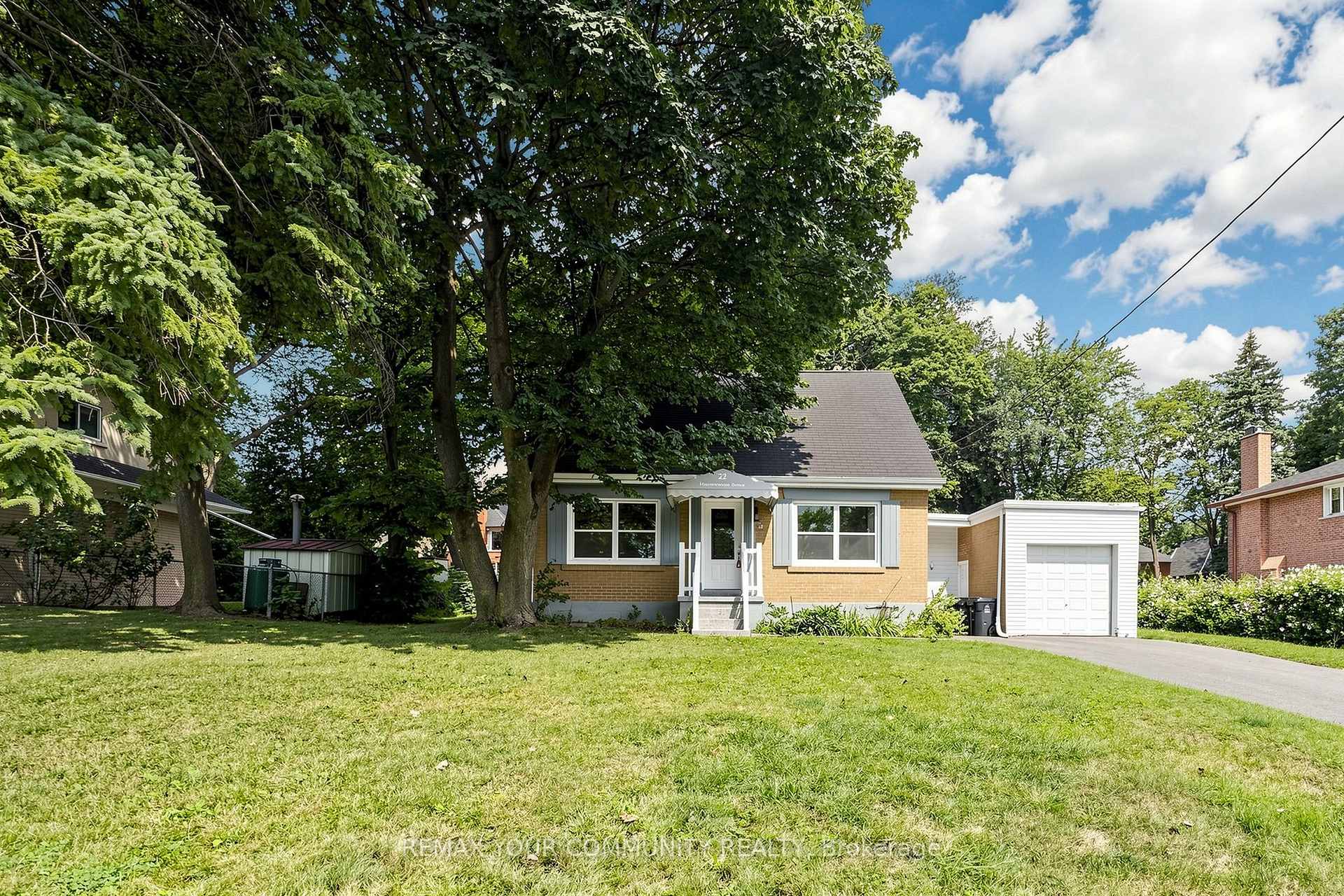 Photo 1 of 22 Havenridge Drive, Etobicoke, Kingsview Village-The Westway — HOMEH