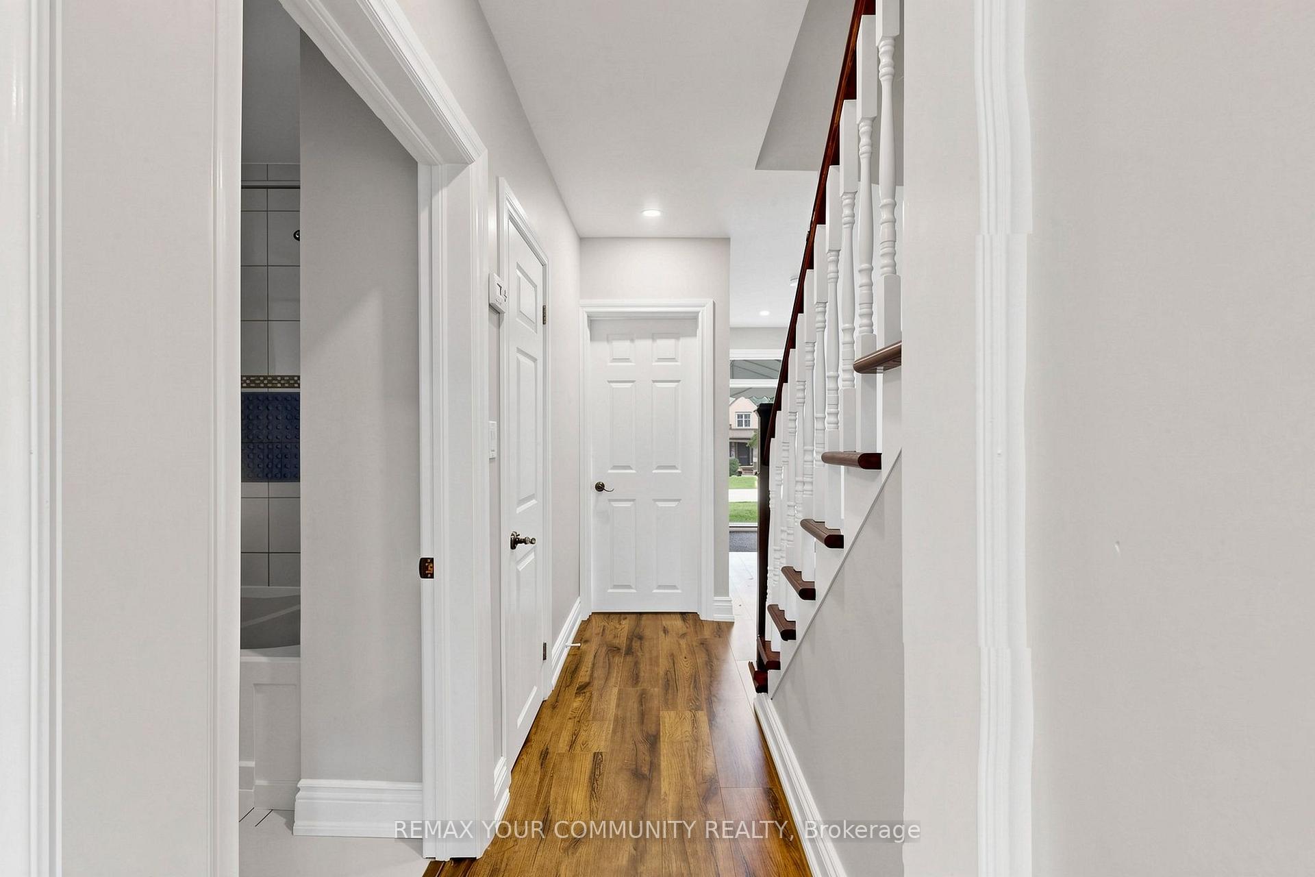 Photo 15 of 22 Havenridge Drive, Etobicoke, Kingsview Village-The Westway — HOMEH