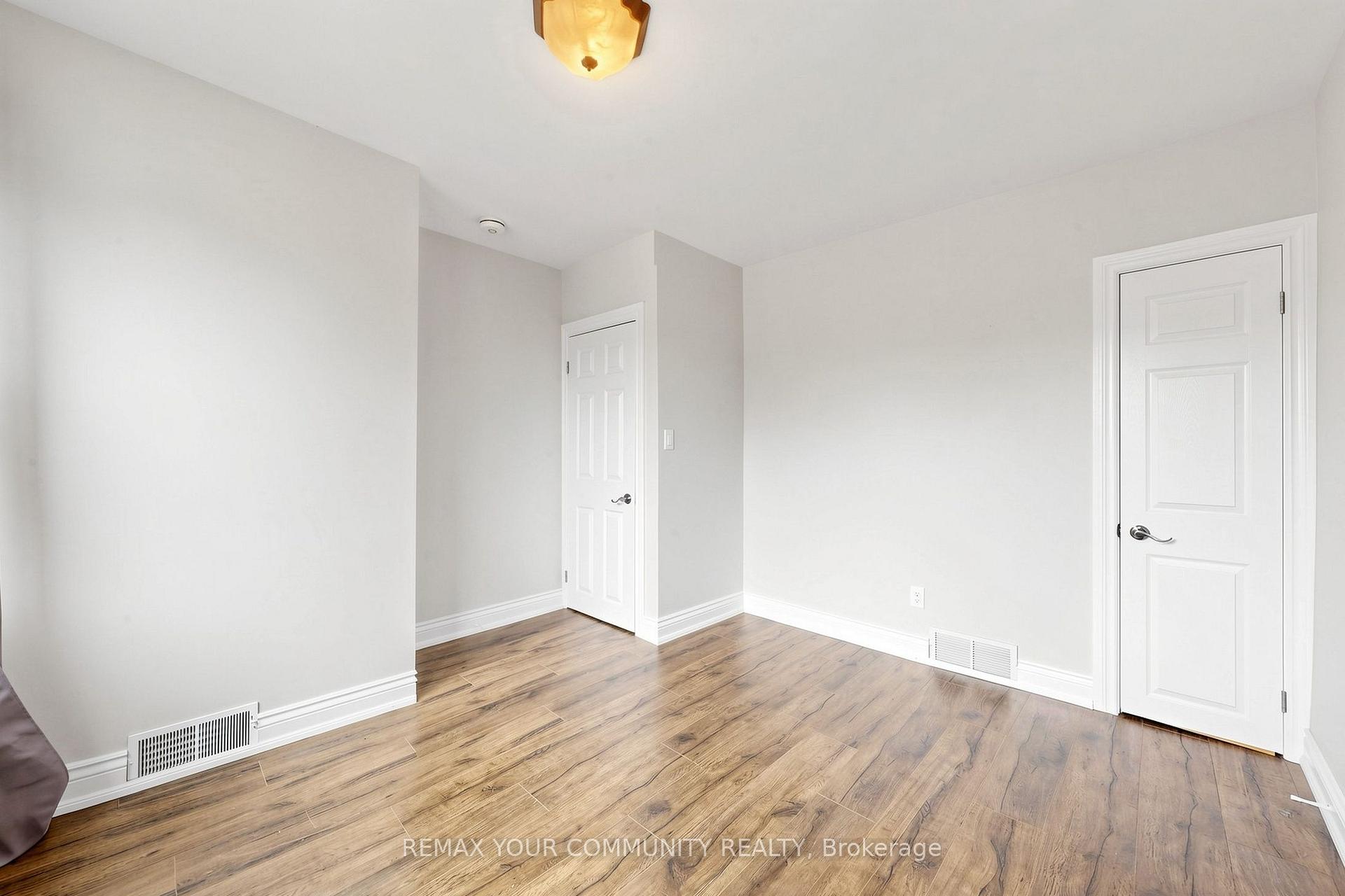 Photo 23 of 22 Havenridge Drive, Etobicoke, Kingsview Village-The Westway — HOMEH