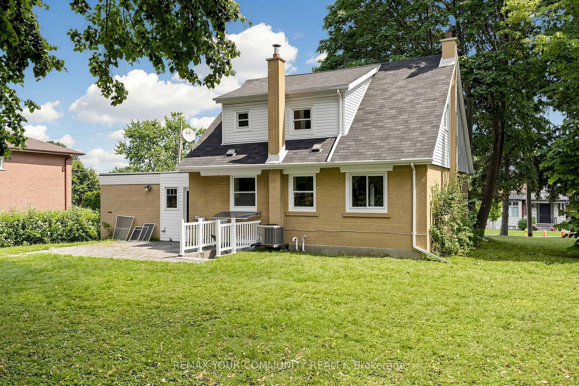 Photo 31 of 22 Havenridge Drive, Etobicoke, Kingsview Village-The Westway — HOMEH