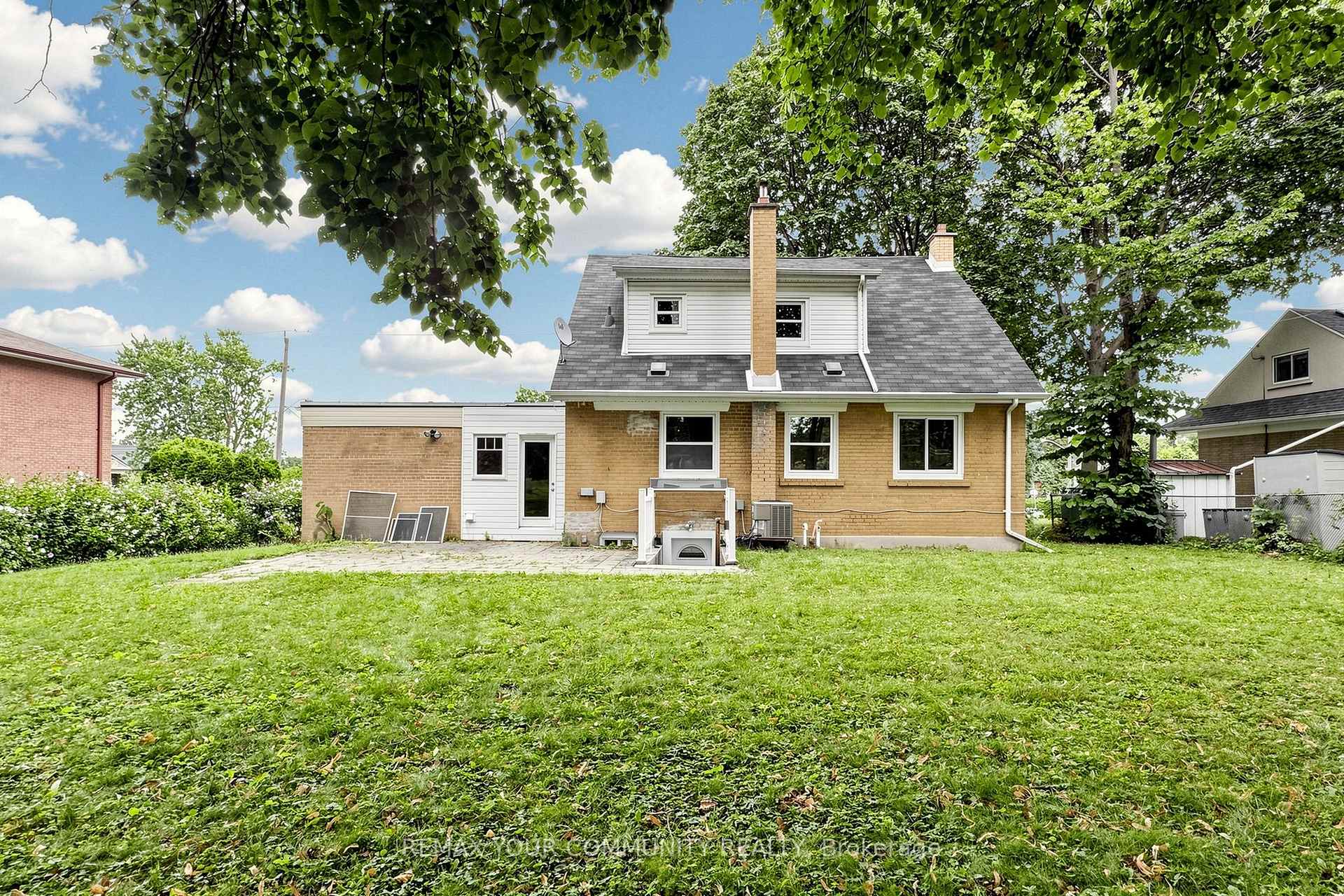 Photo 32 of 22 Havenridge Drive, Etobicoke, Kingsview Village-The Westway — HOMEH