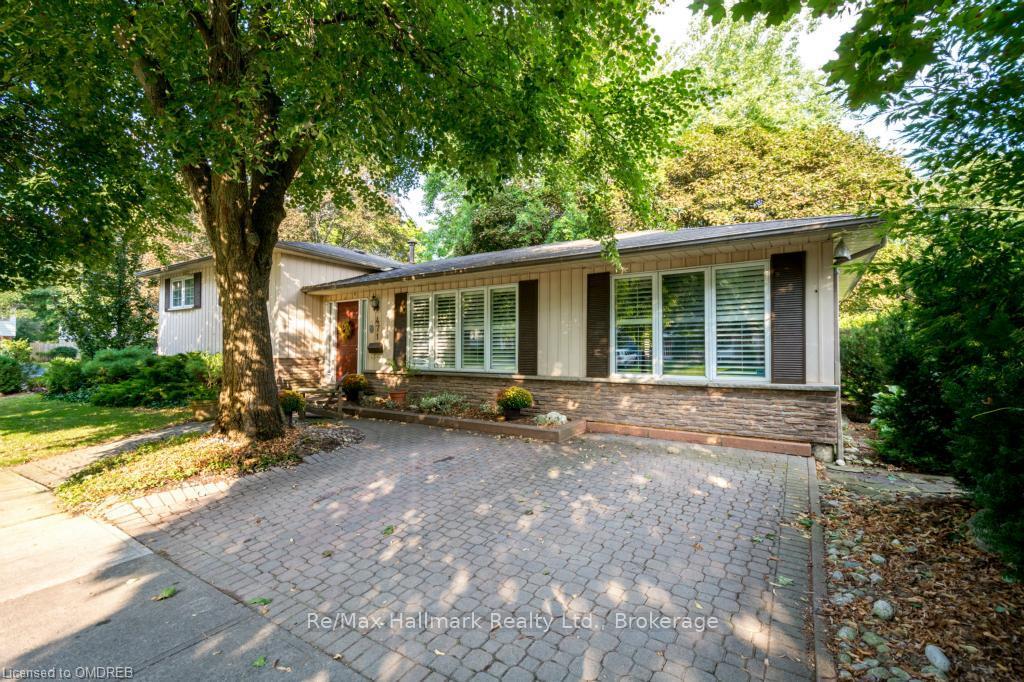 Photo 1 of 471 Anthony Drive, Oakville, Old Oakville — HOMEH