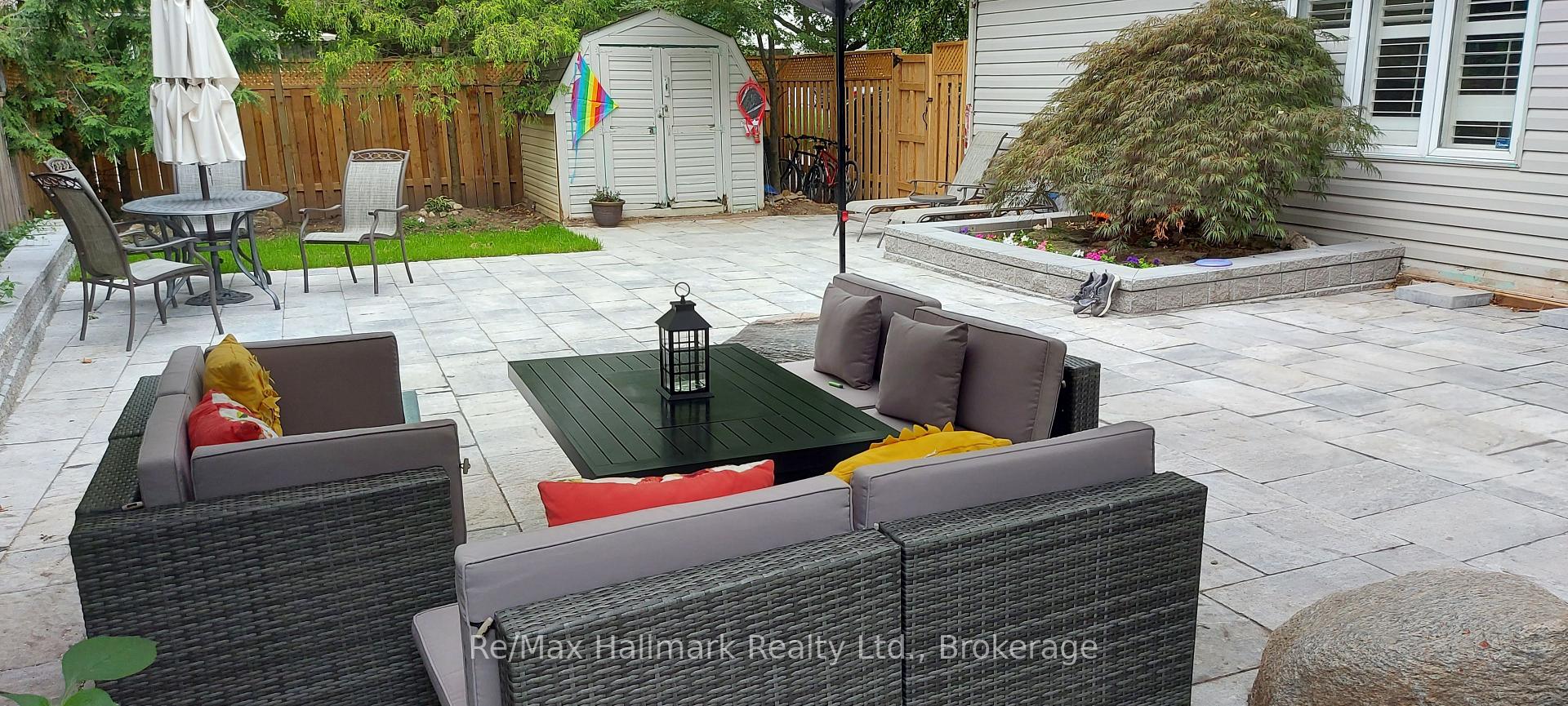 Photo 3 of 471 Anthony Drive, Oakville, Old Oakville — HOMEH