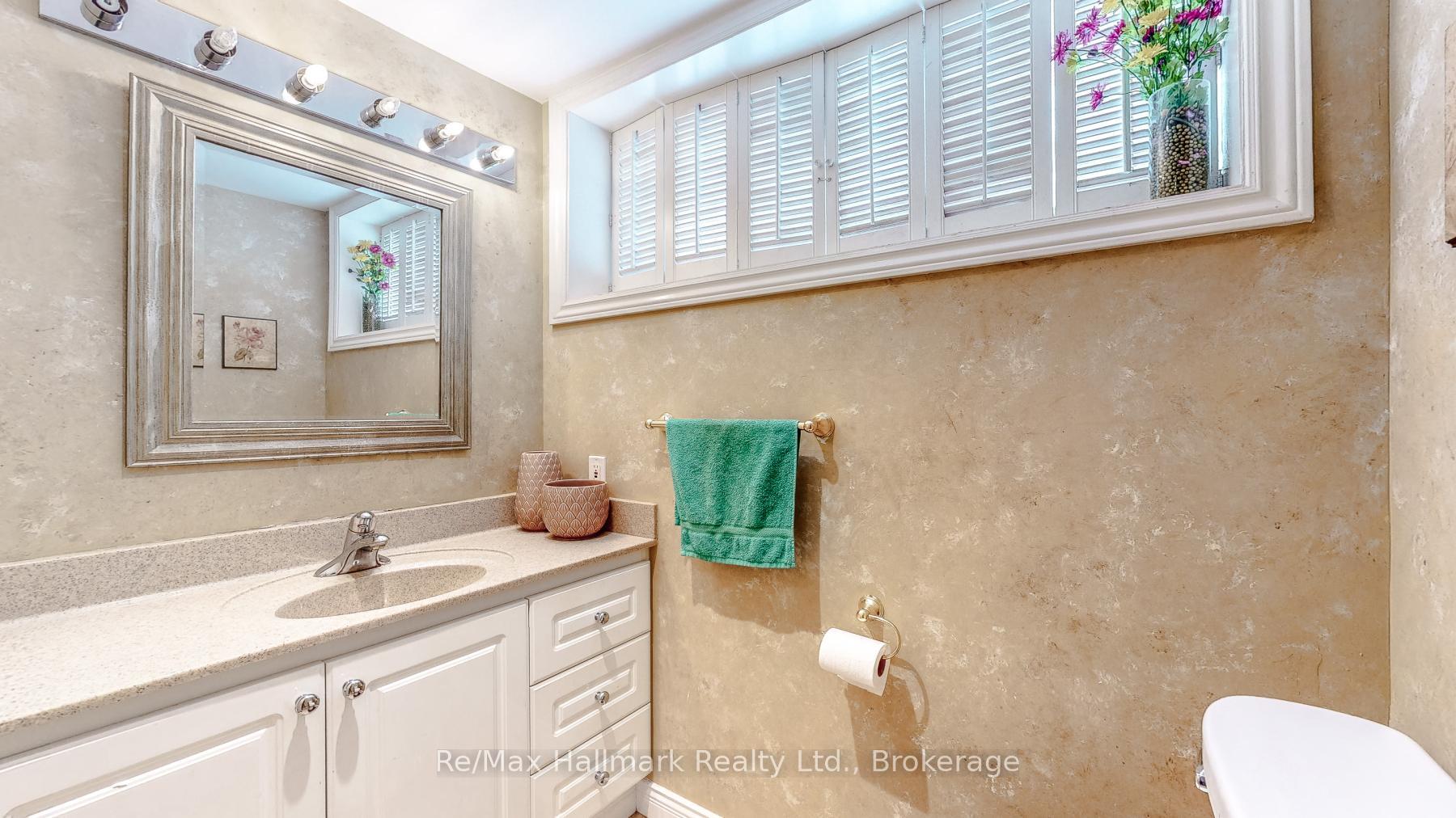 Photo 36 of 471 Anthony Drive, Oakville, Old Oakville — HOMEH
