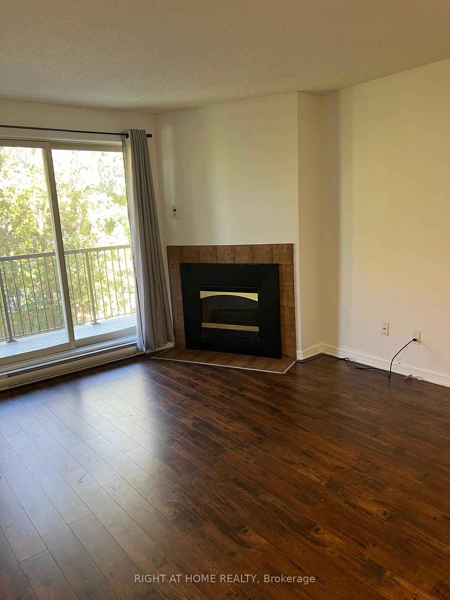 Photo 9 of Unit 38, 1096 Jalna Boulevard, London, South X — HOMEH