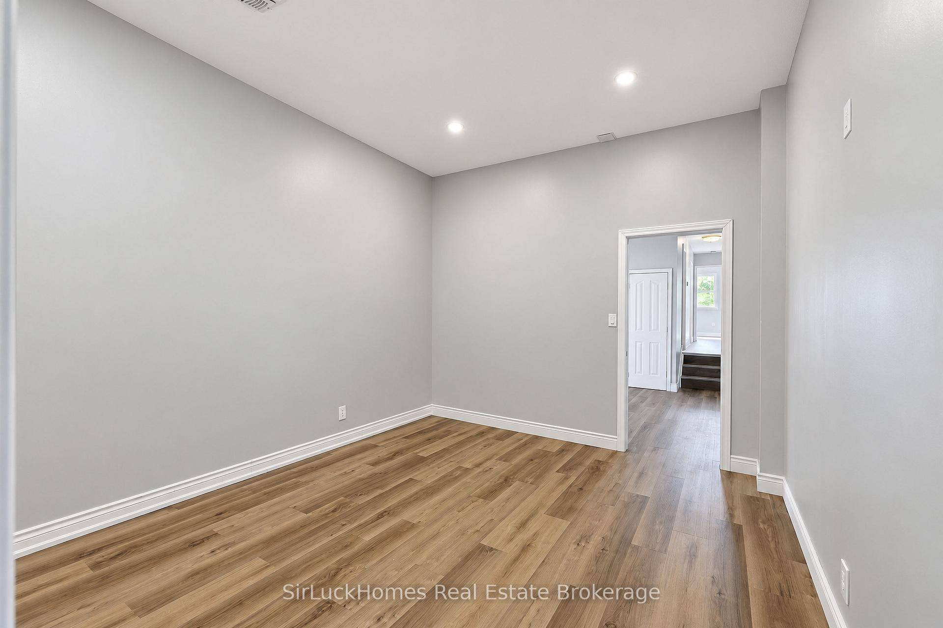 Photo 17 of Unit 2, 1241 Main Street E, Hamilton, Crown Point — HOMEH