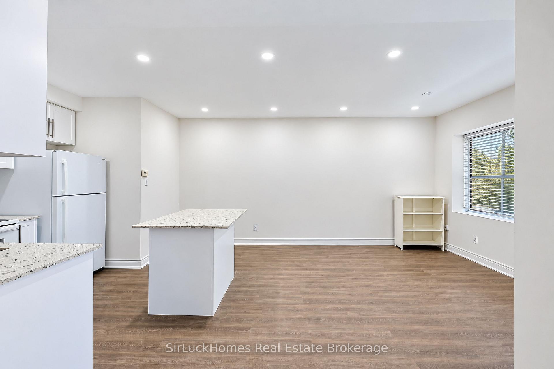 Photo 6 of Unit 1, 1241 Main Street E, Hamilton, Crown Point — HOMEH