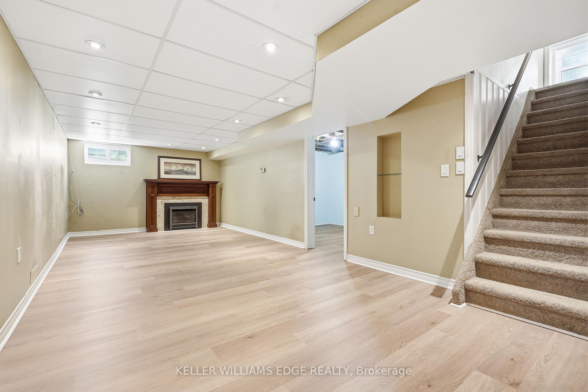 Photo 5 of 1360 Waterdown Road, Burlington, Grindstone — HOMEH