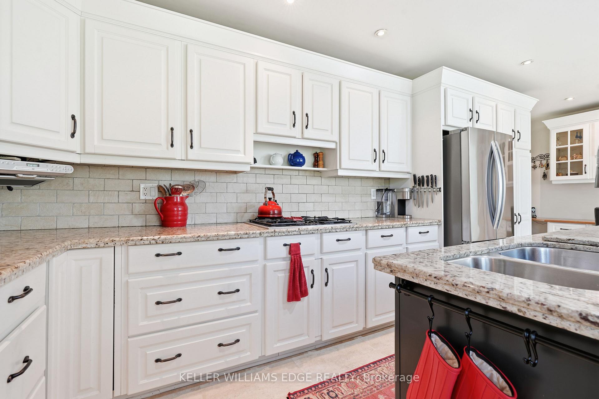 Photo 34 of 1360 Waterdown Road, Burlington, Grindstone — HOMEH