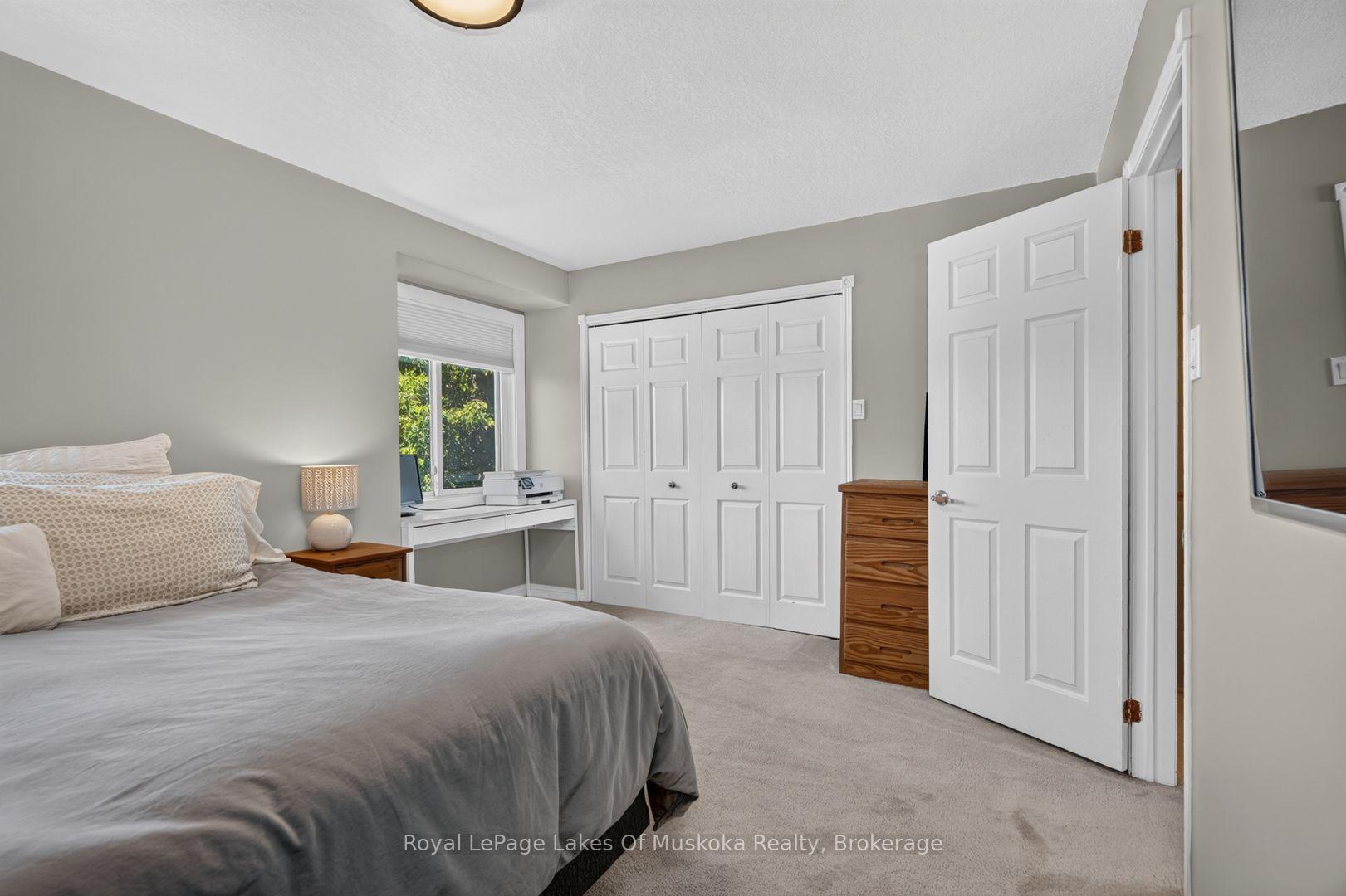 Photo 21 of 570 John Street S, Gravenhurst, Muskoka (S) — HOMEH