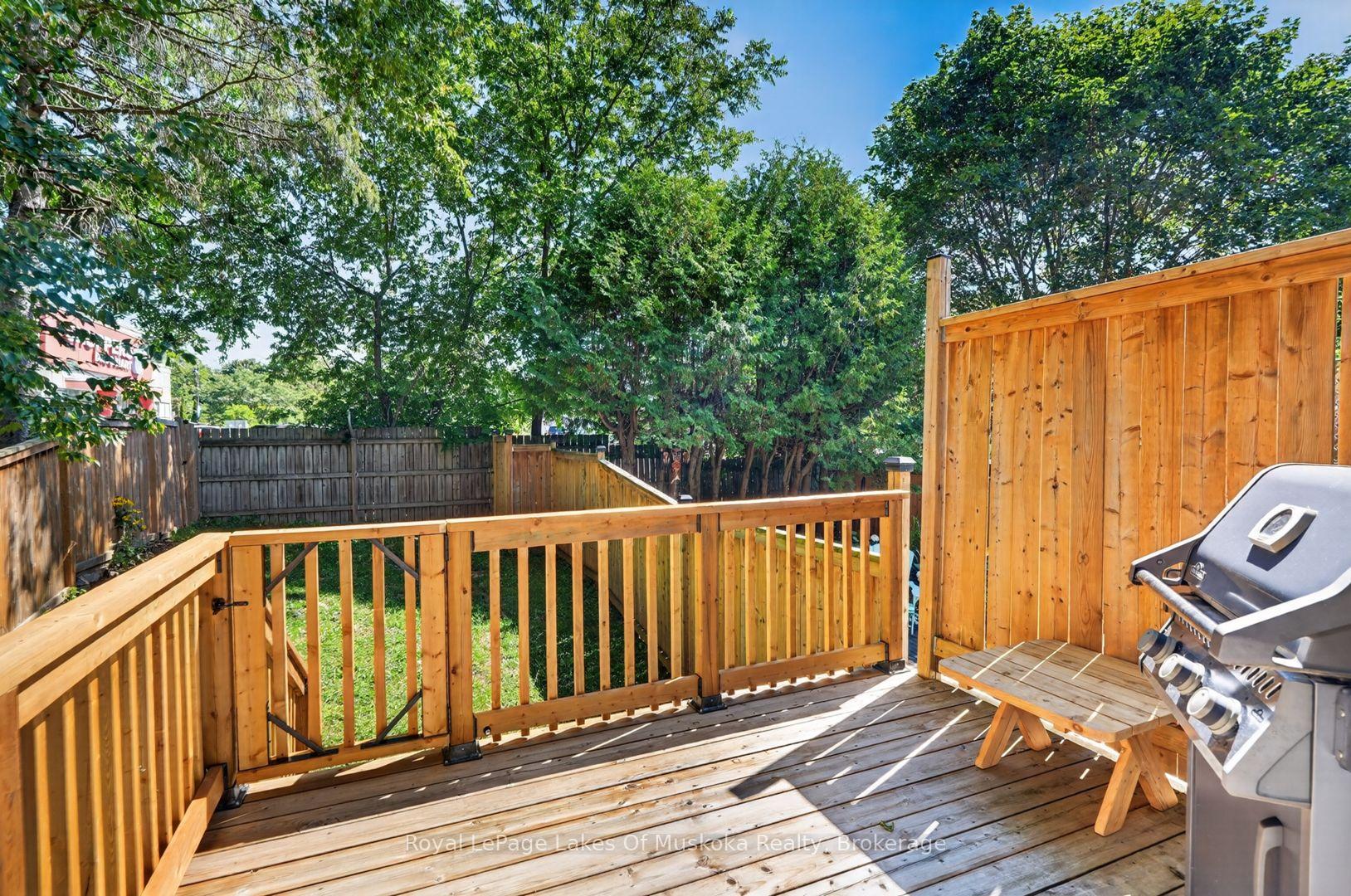 Photo 42 of 570 John Street S, Gravenhurst, Muskoka (S) — HOMEH