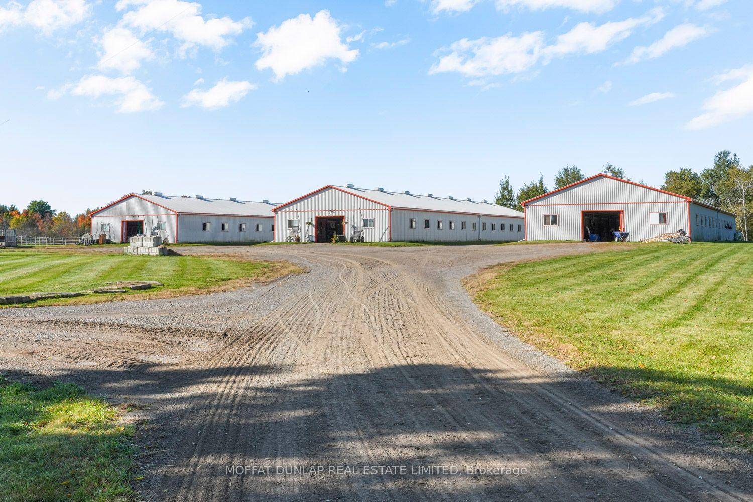 Photo 31 of 1038 Concession Road 6 West, Hamilton, Rural Flamborough — HOMEH