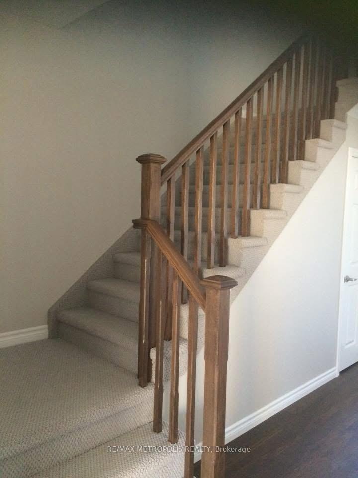 Photo 7 of 38 Ledgerock Court, Quinte West, Sidney Ward — HOMEH